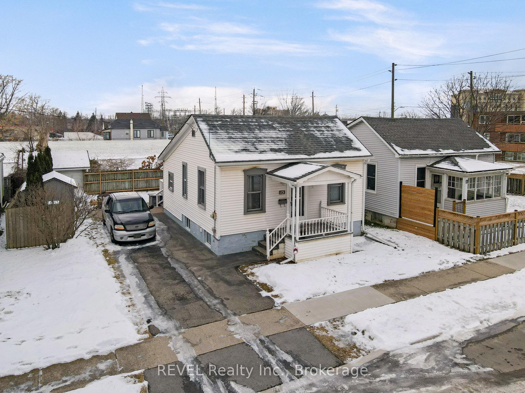 Photo 15 of 15 Hampstead Place, St. Catharines, Haig — HOMEH