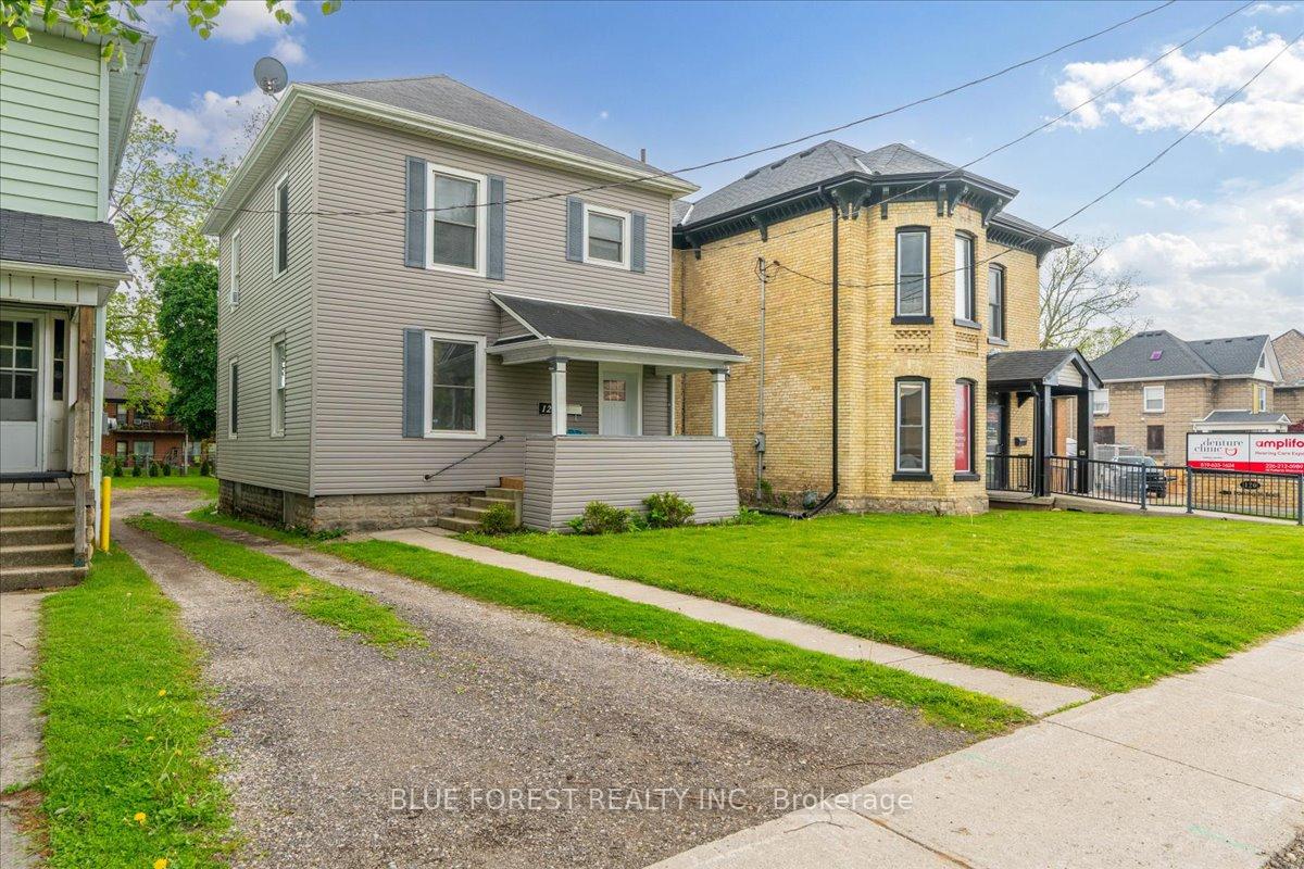 Photo 1 of 122 Centre Street, St. Thomas — HOMEH