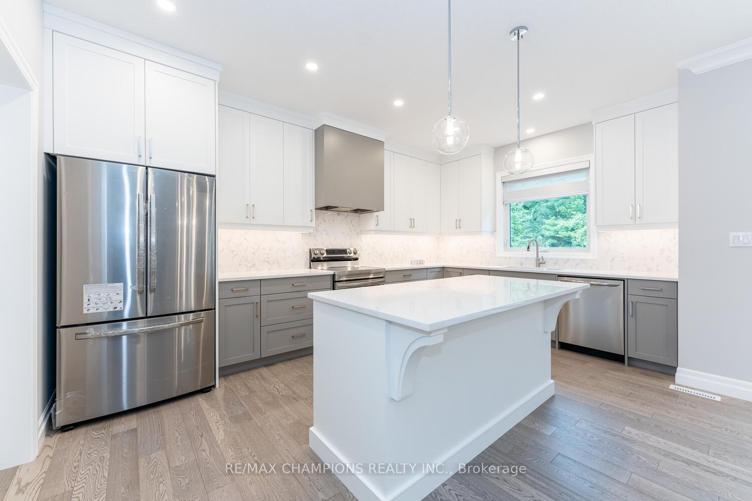 Photo 13 of 42 Acorn Trail, St. Thomas — HOMEH