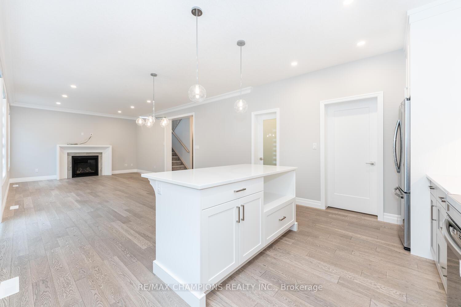 Photo 16 of 42 Acorn Trail, St. Thomas — HOMEH
