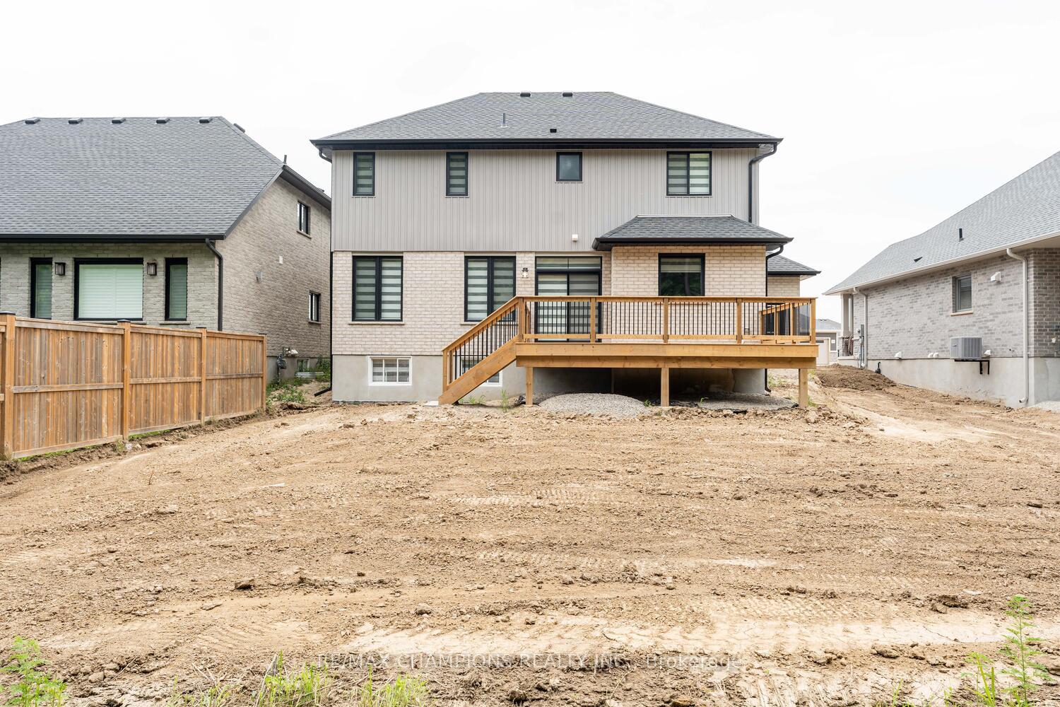 Photo 38 of 42 Acorn Trail, St. Thomas — HOMEH