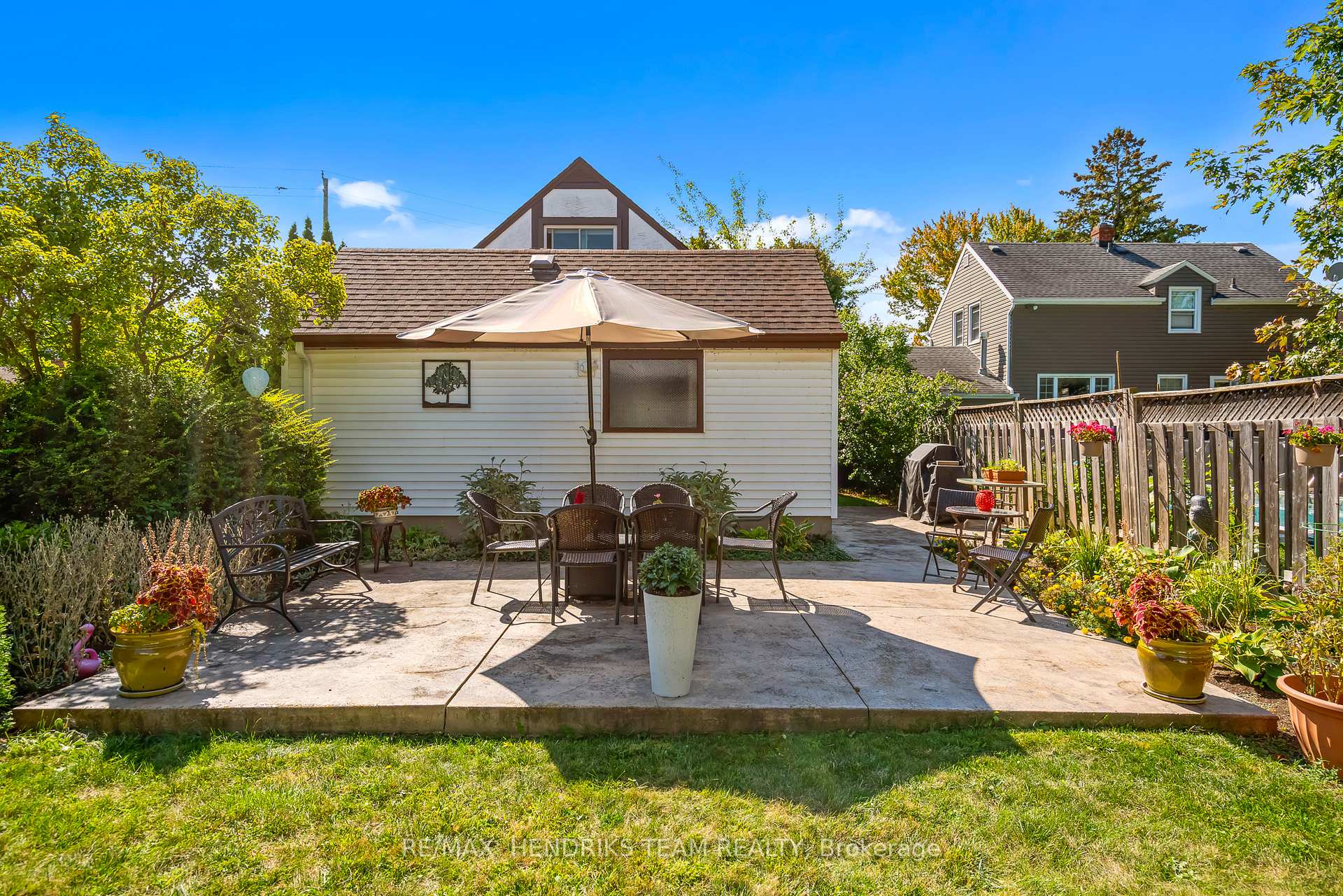 Photo 25 of 1 Walker Avenue, St. Catharines, Vine/Linwell — HOMEH