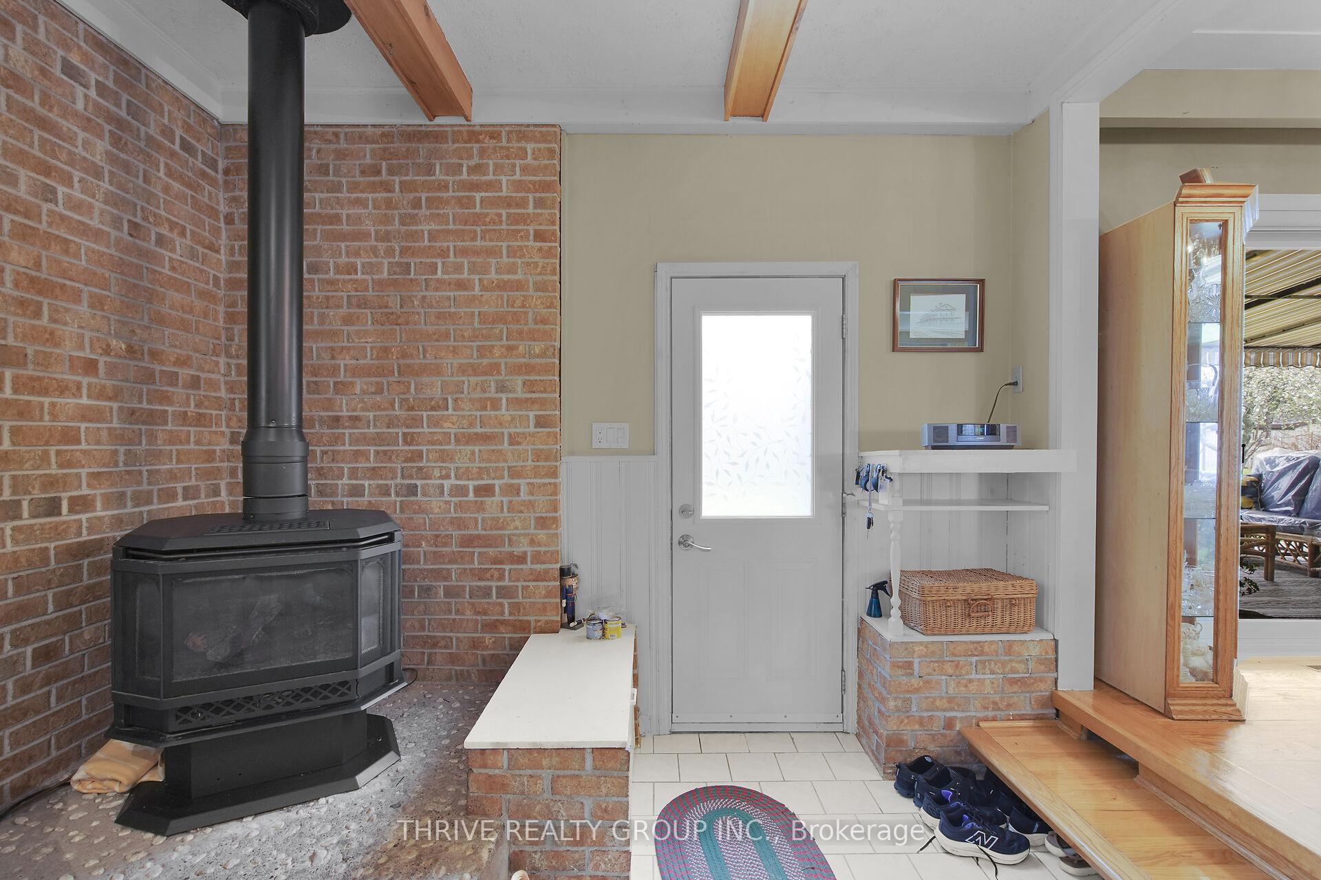 Photo 19 of 194 Chestnut Street, St. Thomas — HOMEH