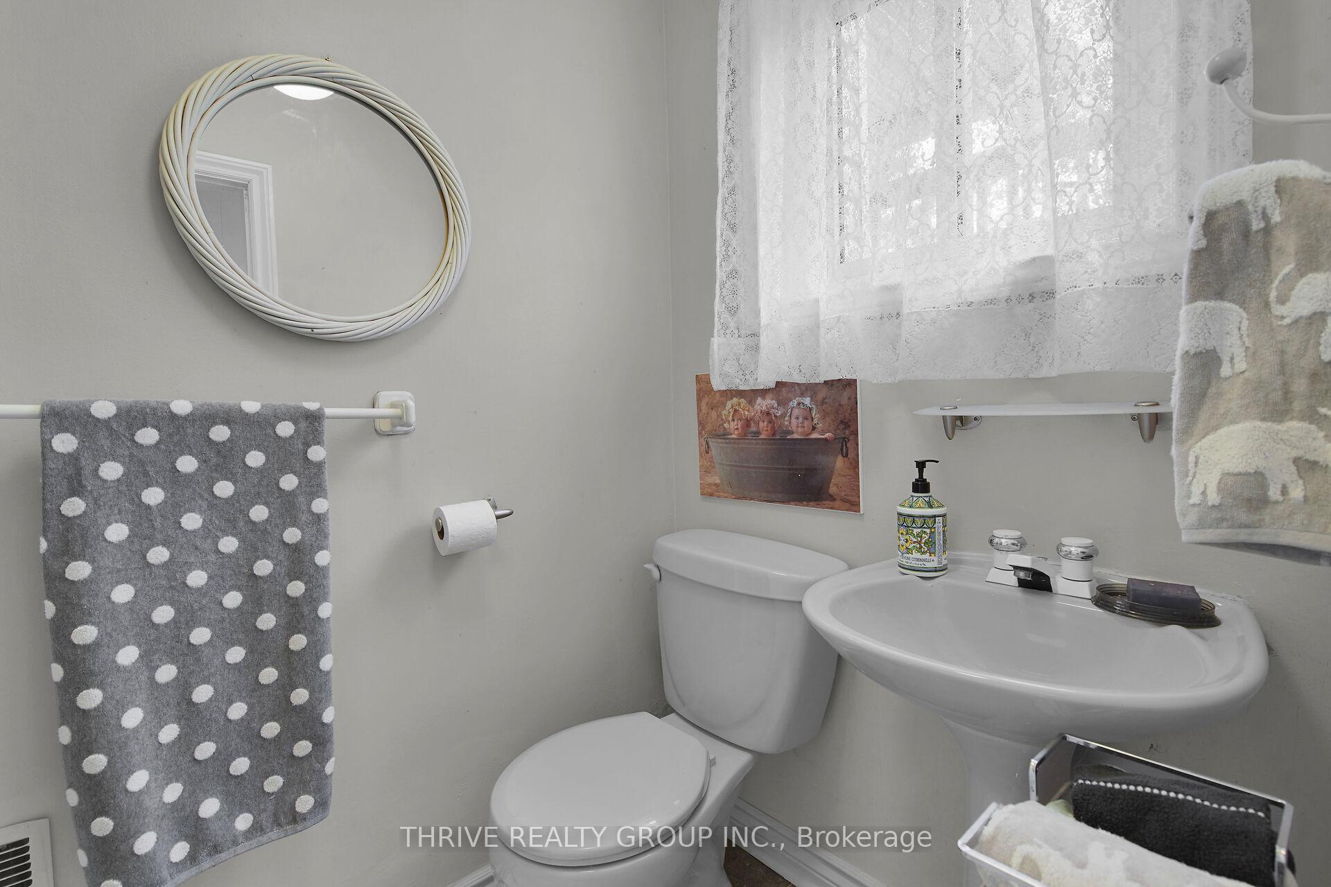Photo 34 of 194 Chestnut Street, St. Thomas — HOMEH