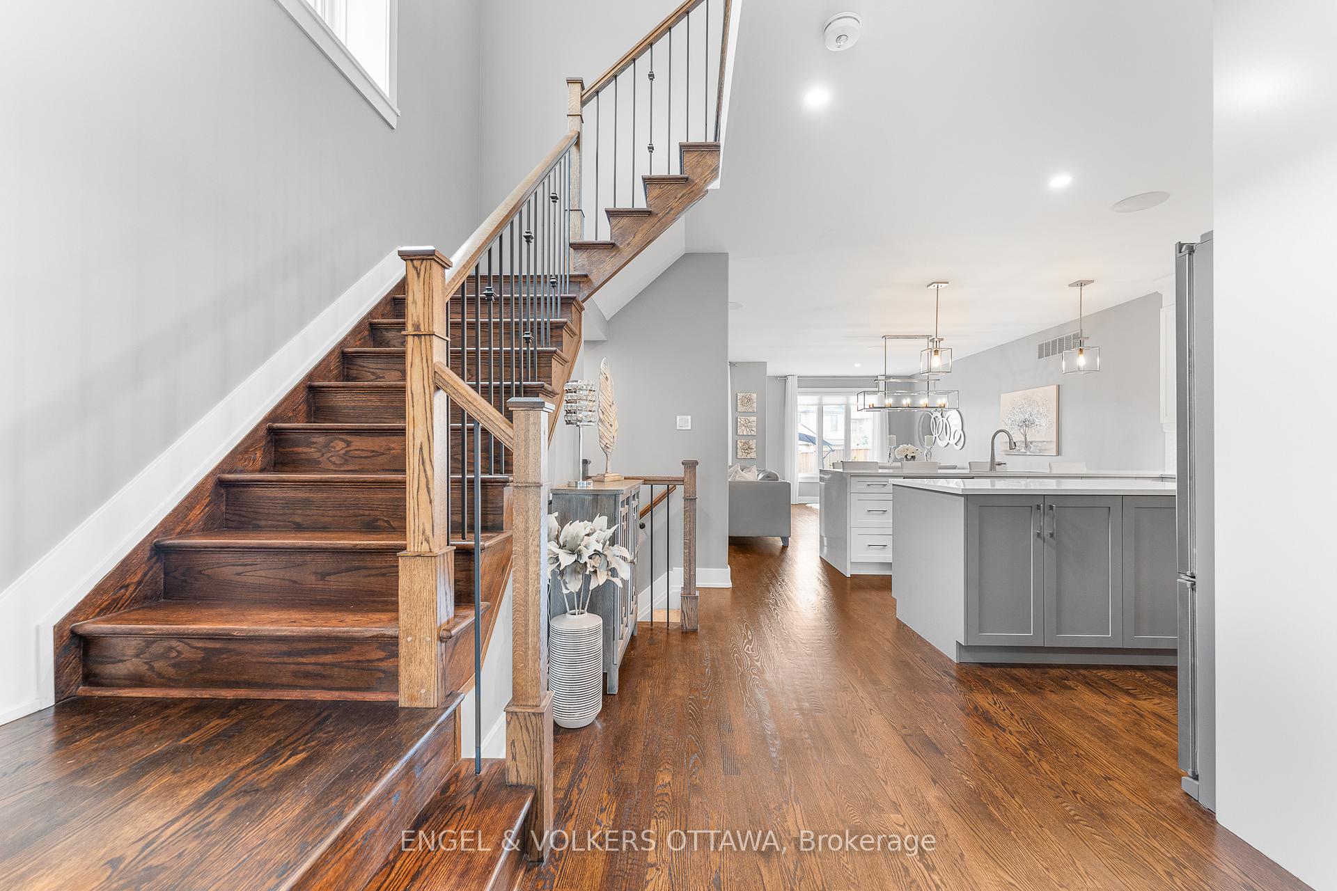 Photo 5 of 259 Purchase Crescent, Ottawa, Stittsville (South) — HOMEH