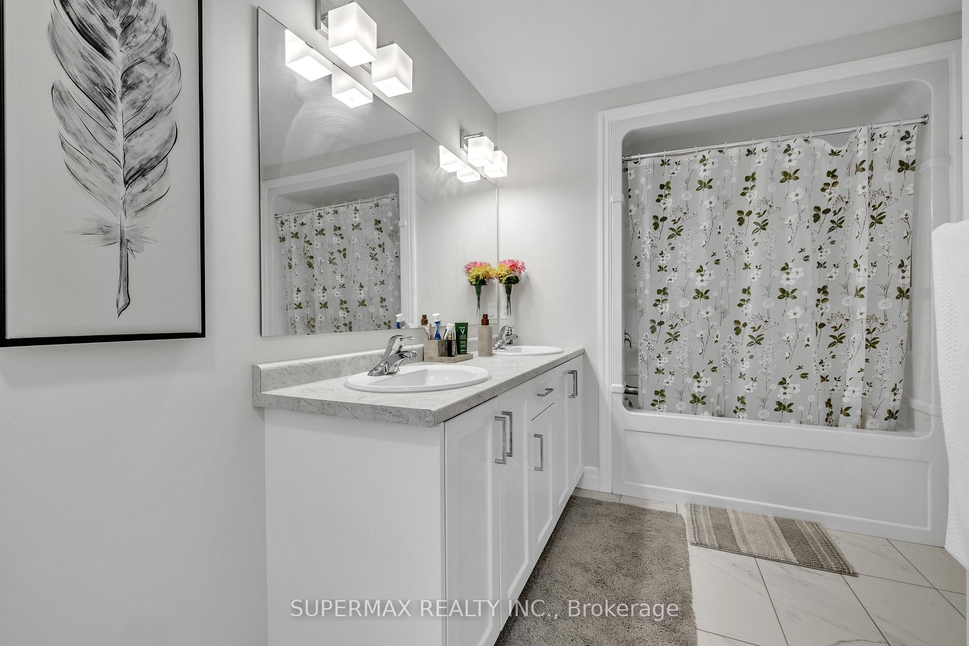 Photo 18 of 121 Renaissance Drive, St. Thomas — HOMEH