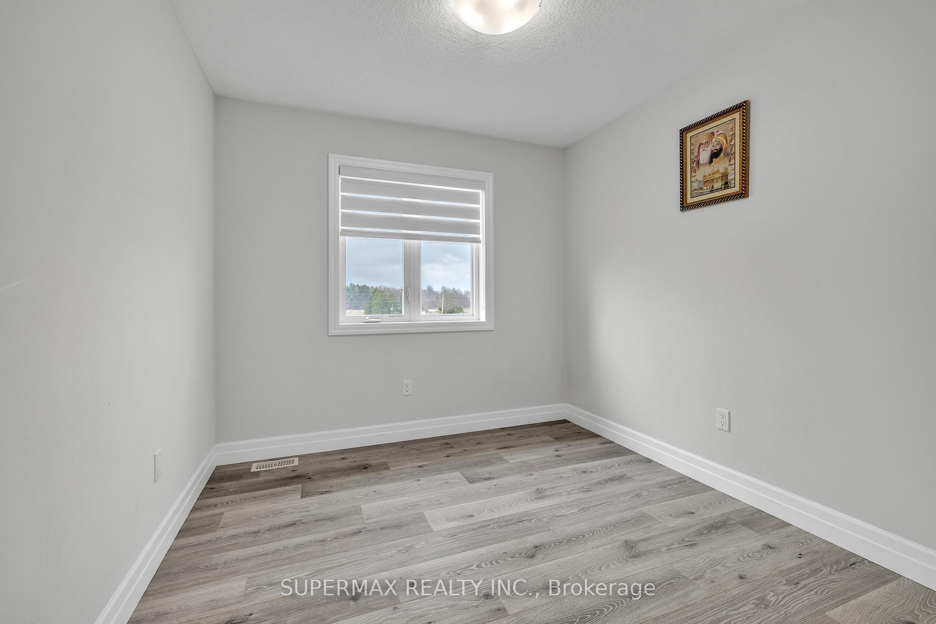 Photo 21 of 121 Renaissance Drive, St. Thomas — HOMEH