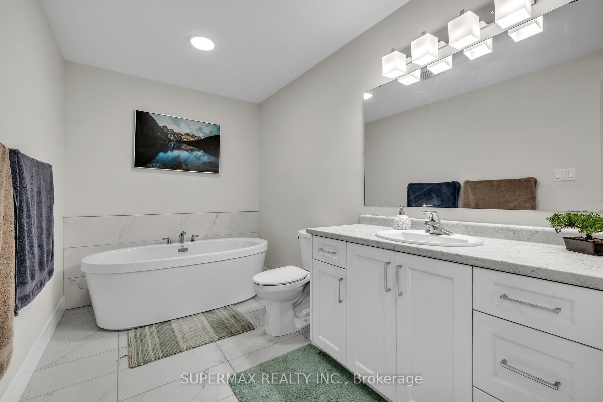 Photo 27 of 121 Renaissance Drive, St. Thomas — HOMEH