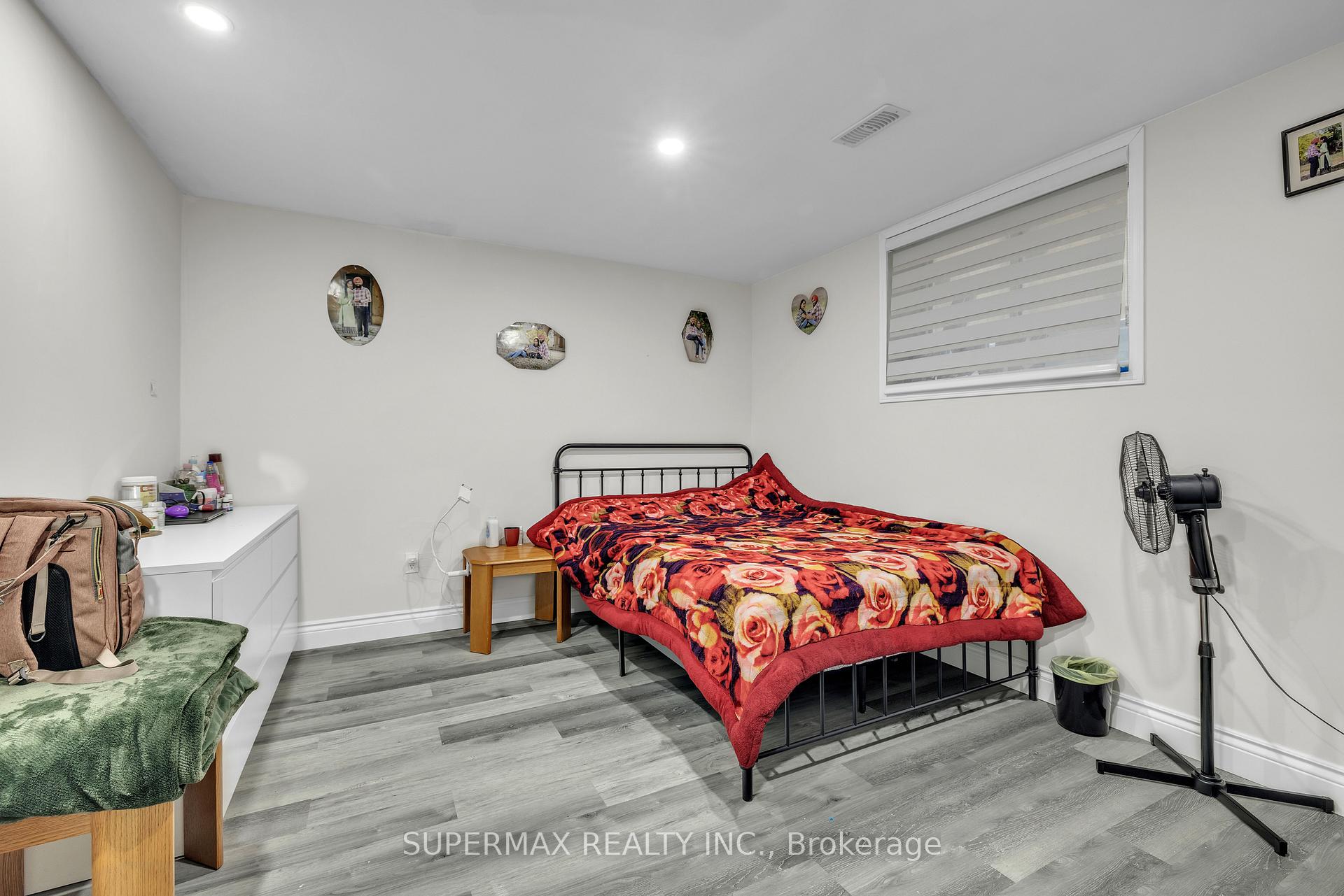 Photo 32 of 121 Renaissance Drive, St. Thomas — HOMEH