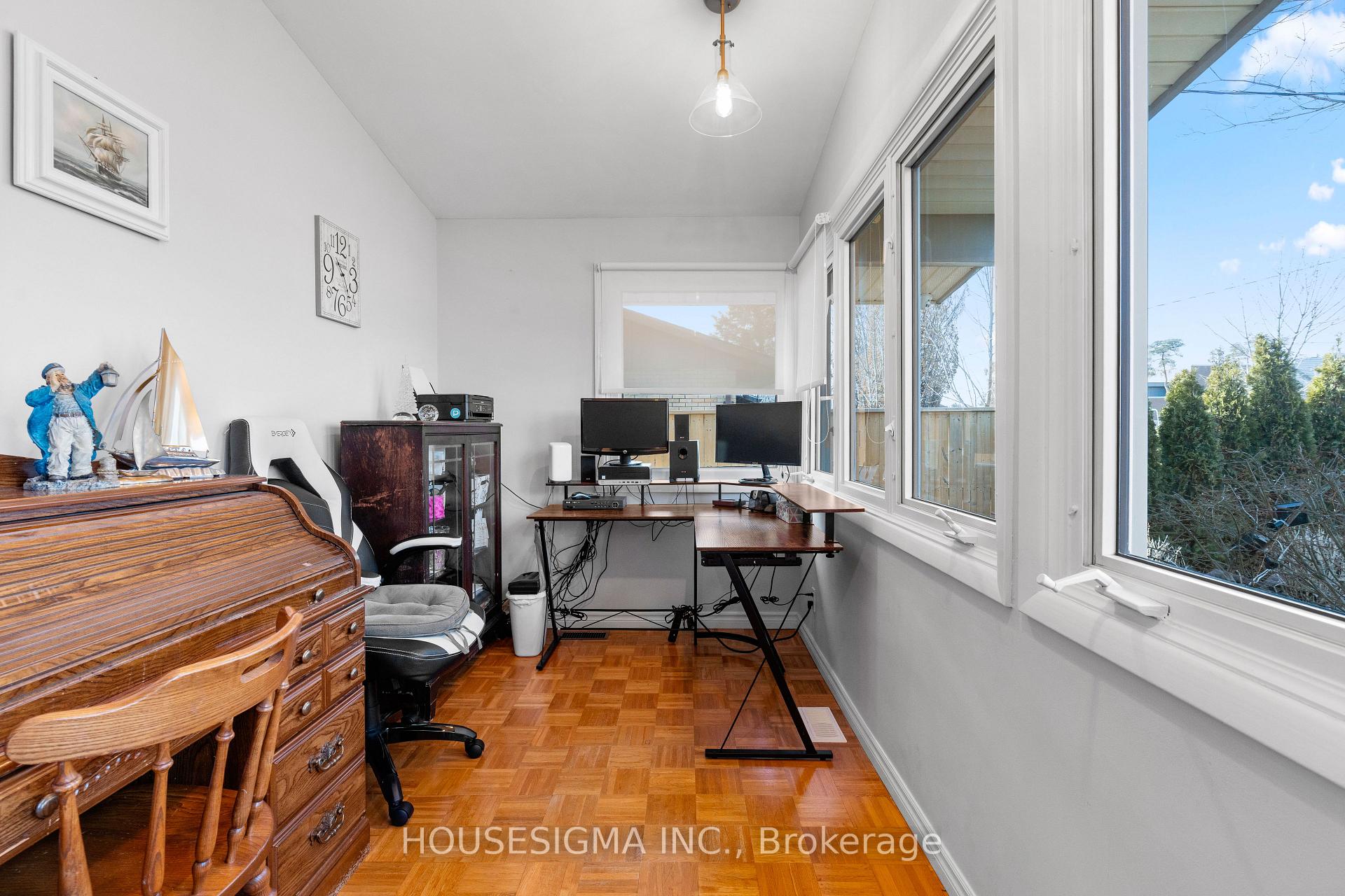 Photo 6 of 19 Dalewood Drive, St. Thomas — HOMEH