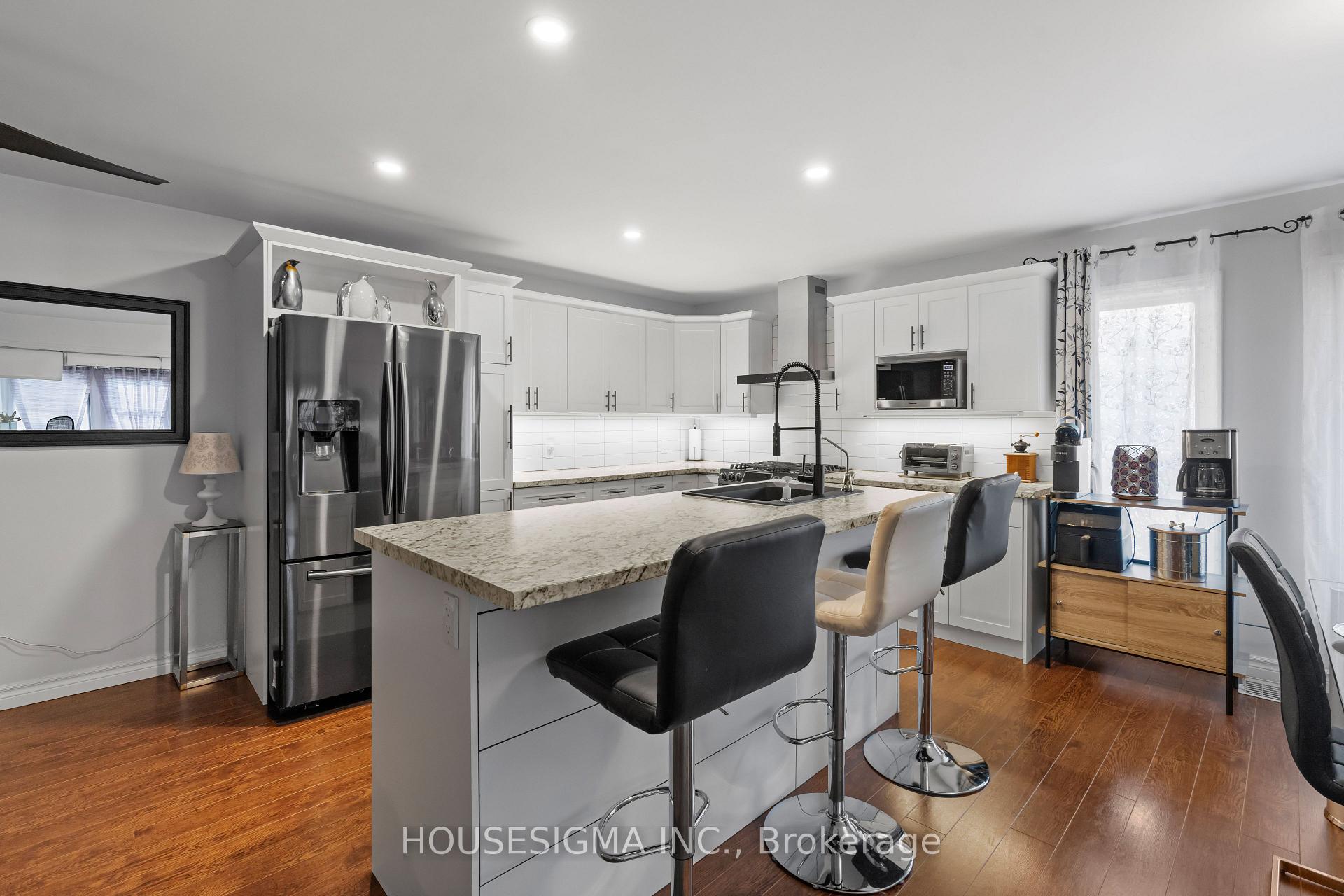 Photo 10 of 19 Dalewood Drive, St. Thomas — HOMEH