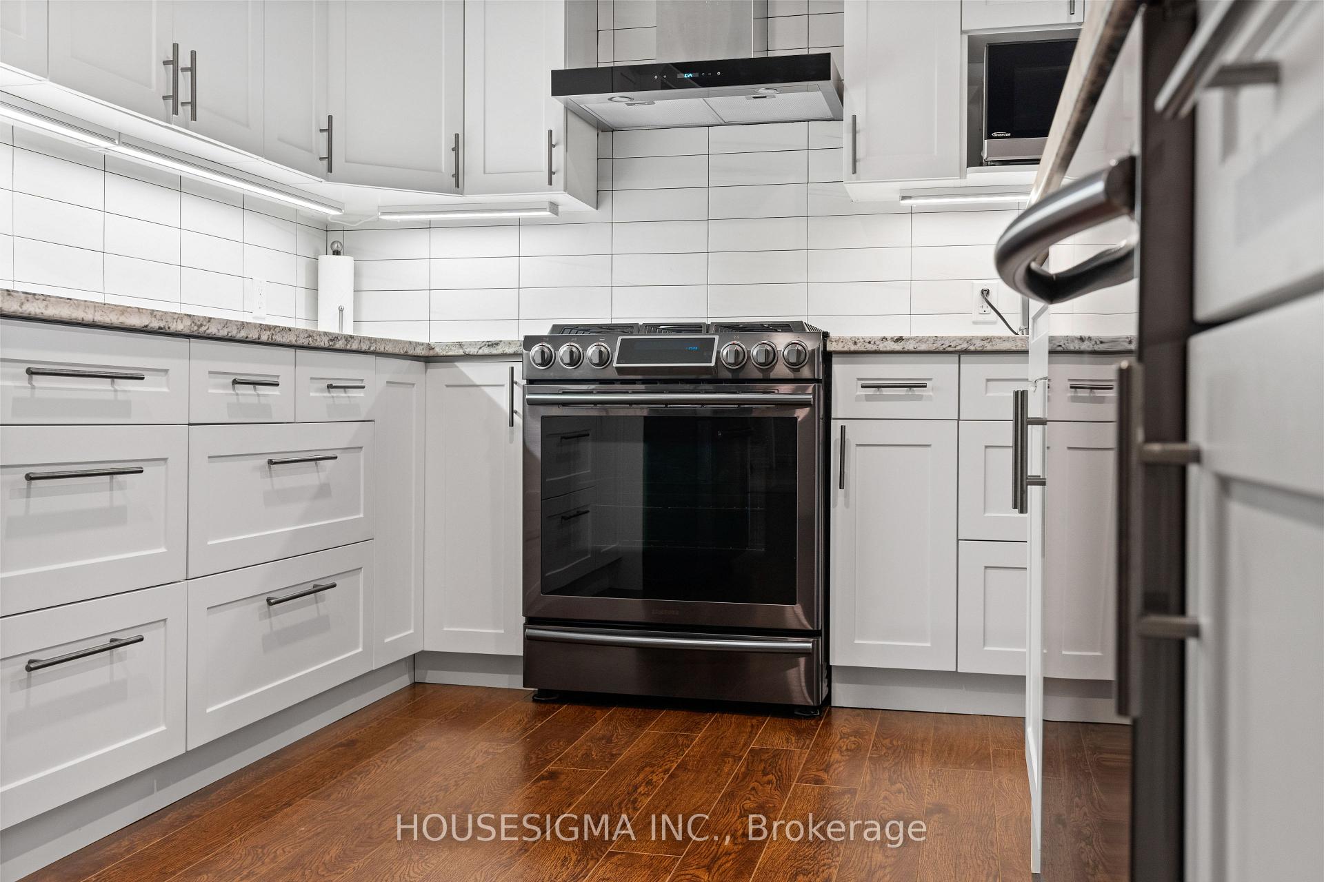 Photo 14 of 19 Dalewood Drive, St. Thomas — HOMEH