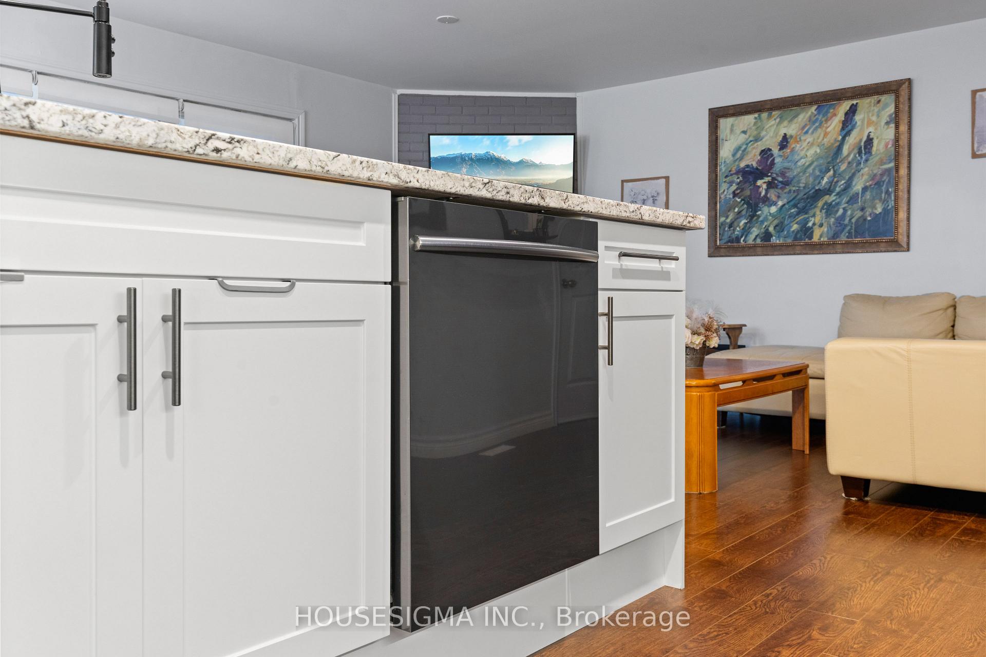 Photo 15 of 19 Dalewood Drive, St. Thomas — HOMEH