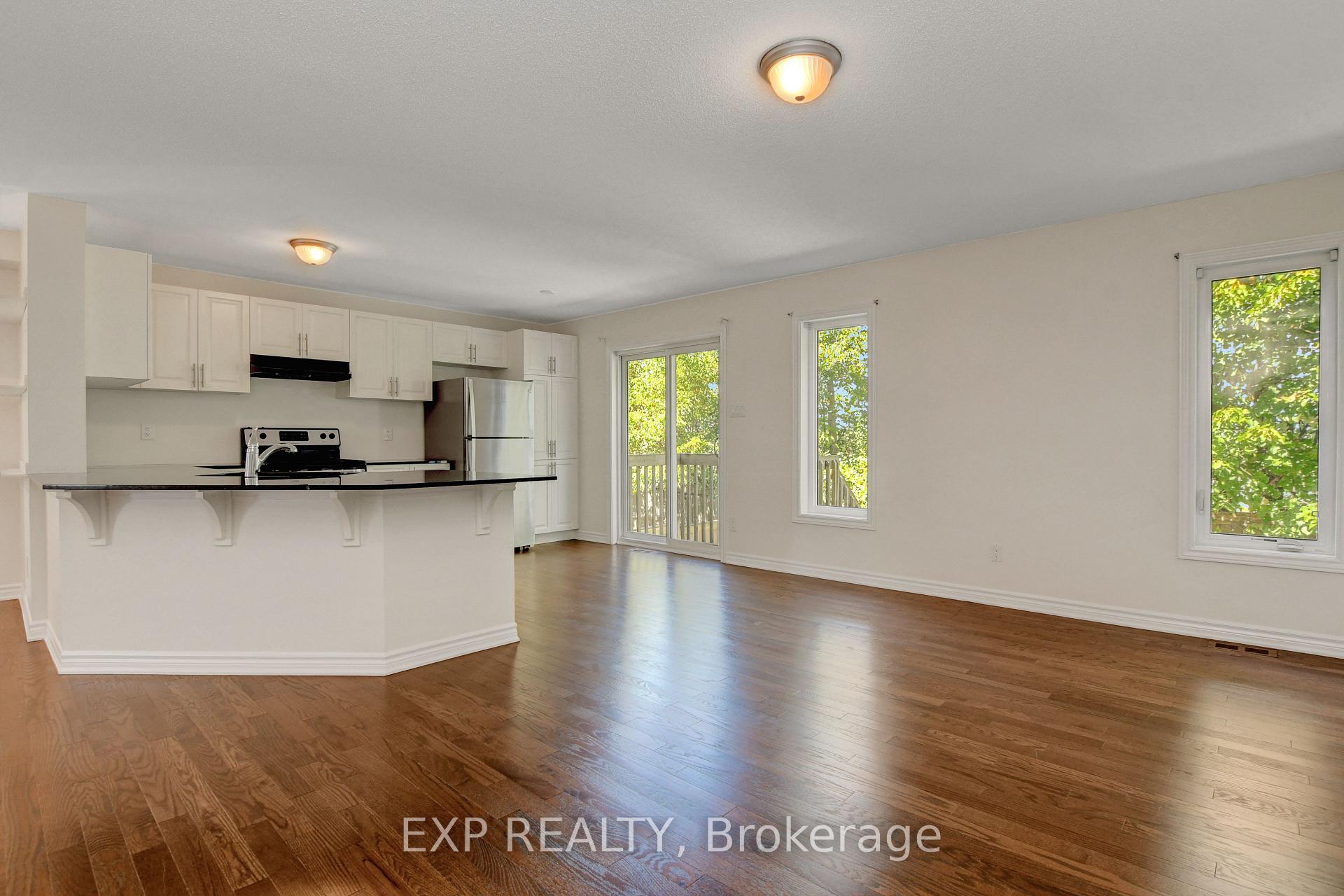 Photo 10 of 731 Maloja Way, Ottawa, Stittsville (North) — HOMEH