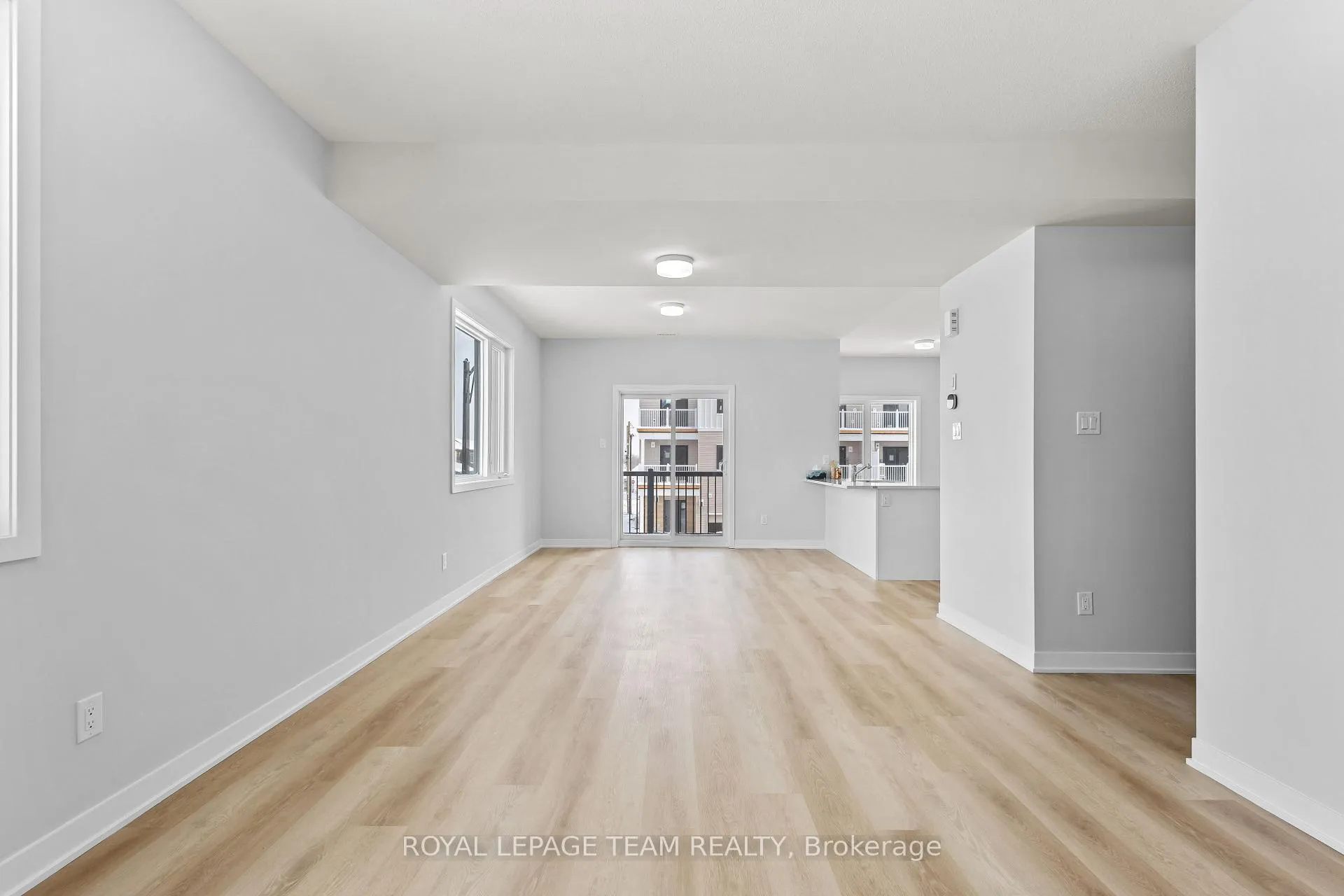 Photo 11 of 600 Bee Pollen Way, Ottawa, Kanata - Rural Kanata (Central) — HOMEH