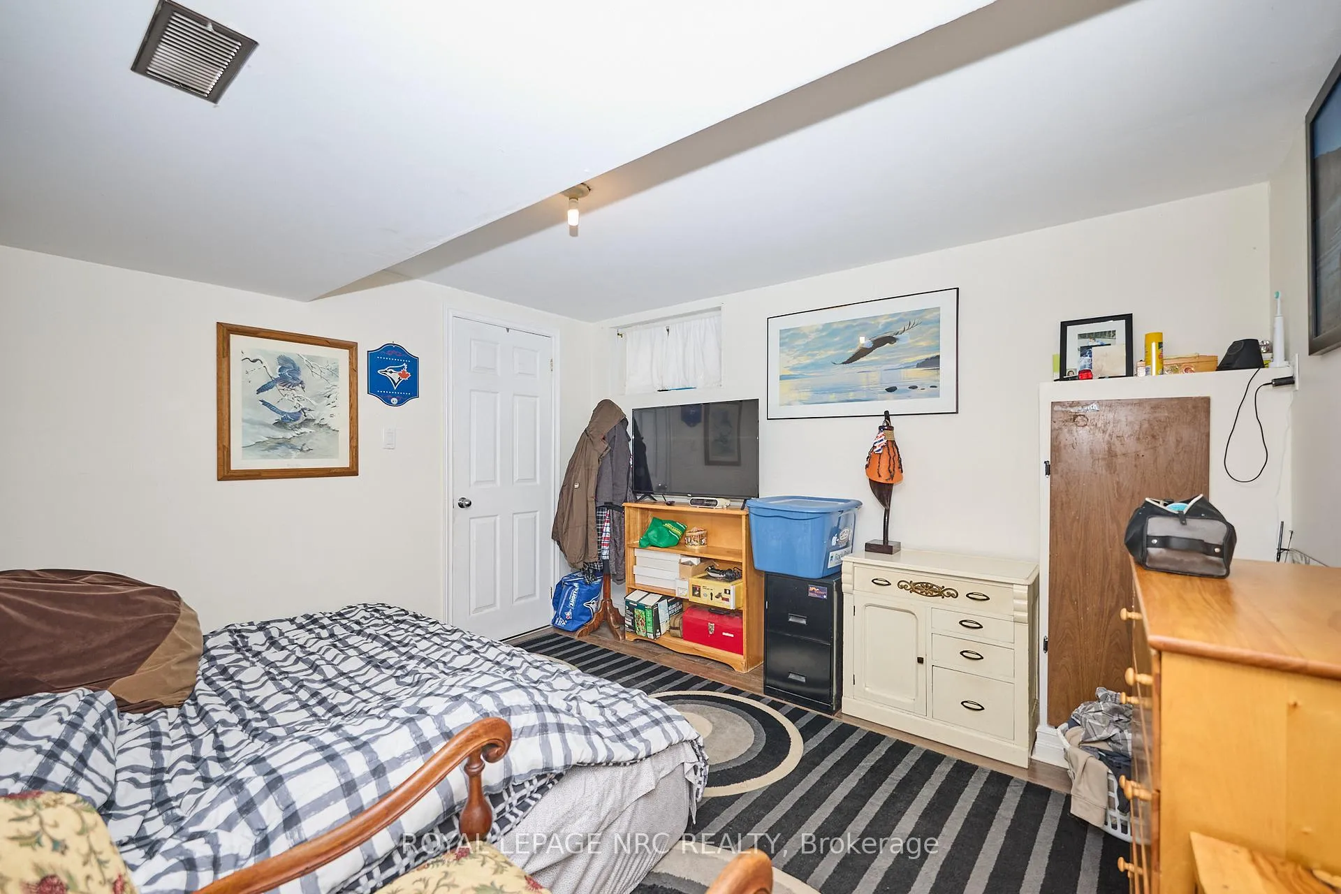 Photo 96 of 53 Concord Avenue, St. Catharines, Facer — HOMEH