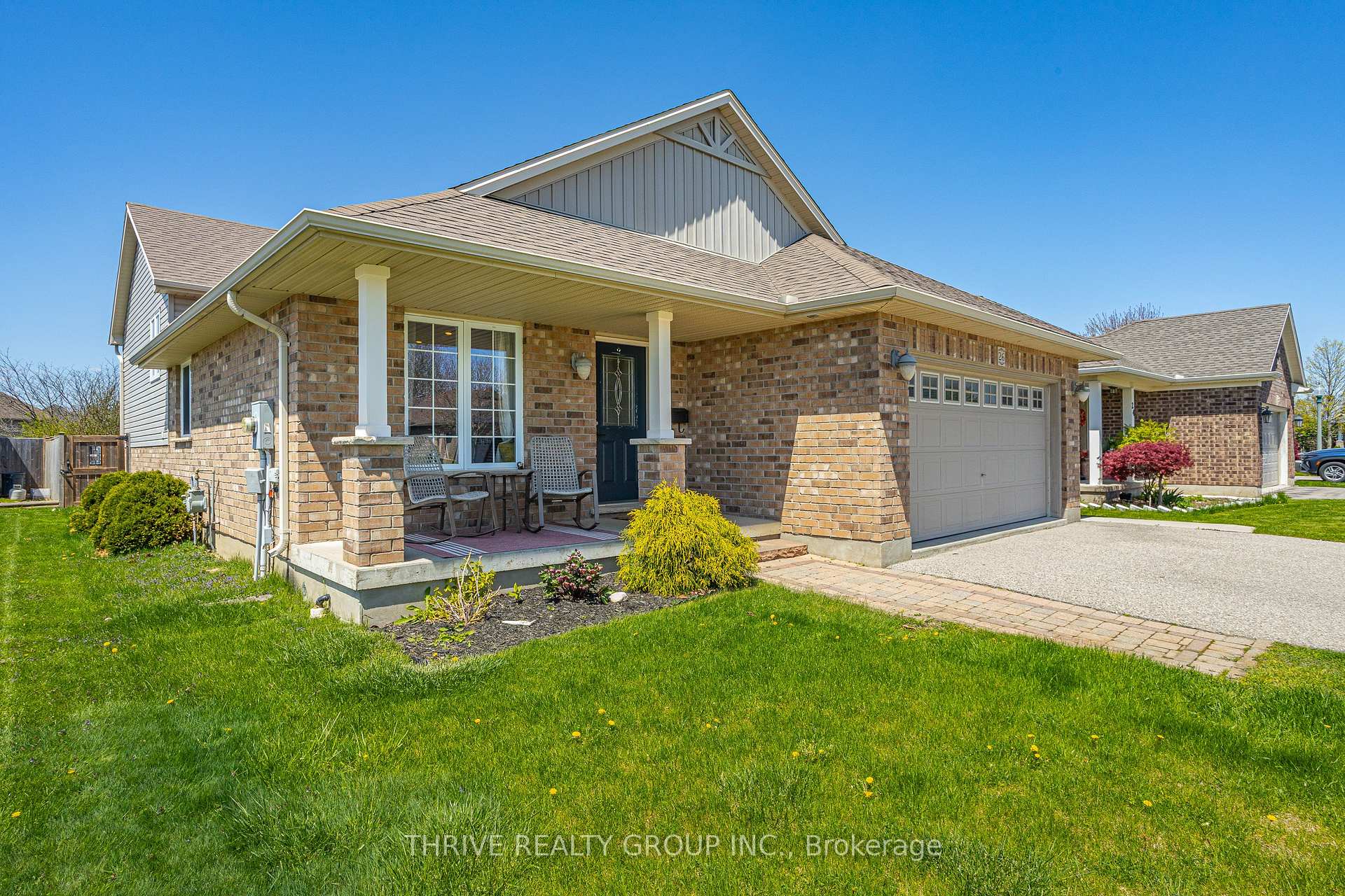 Photo 3 of 26 Harvest Court, St. Thomas — HOMEH
