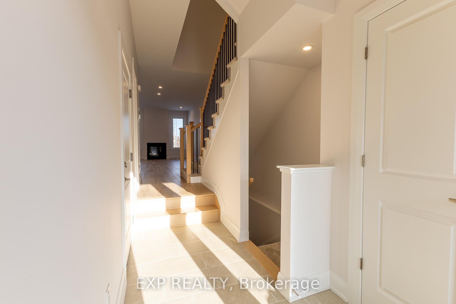 Photo 3 of 167 Craig Duncan Terrace, Ottawa, Stittsville (South) — HOMEH