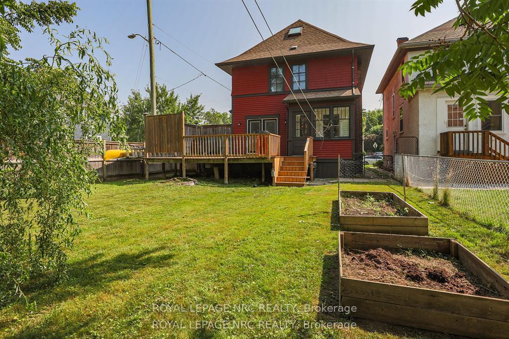 Photo 26 of 61 Thomas Street, St. Catharines, Downtown — HOMEH