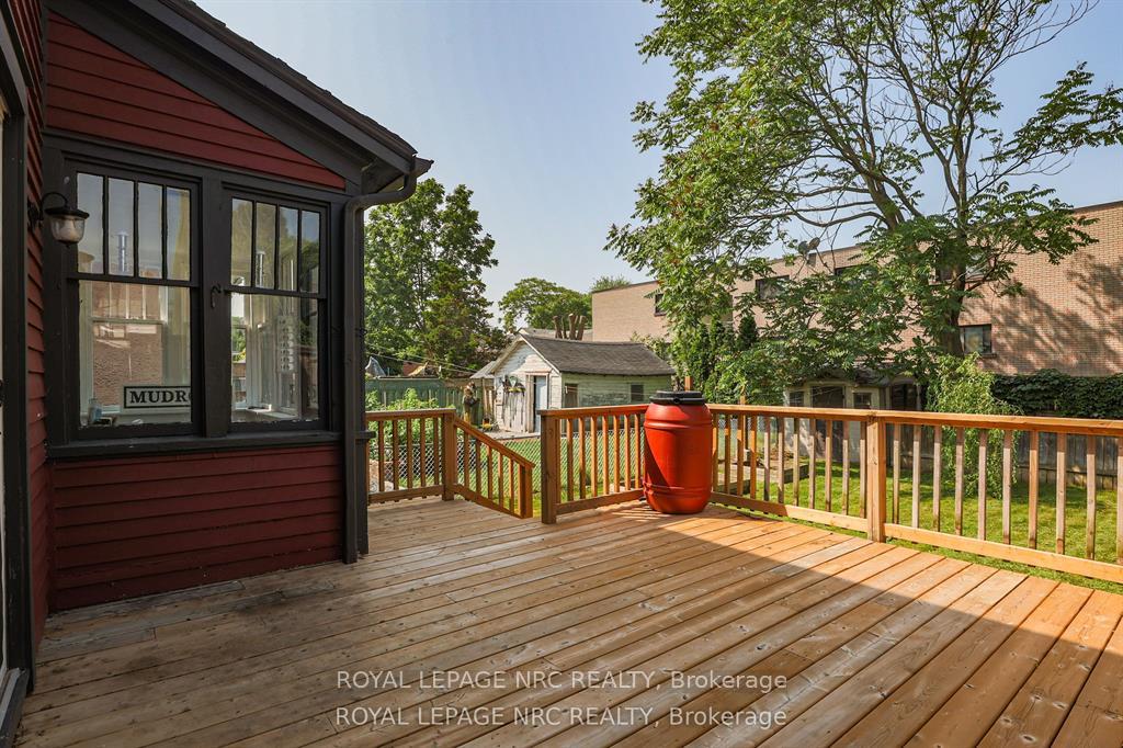 Photo 30 of 61 Thomas Street, St. Catharines, Downtown — HOMEH