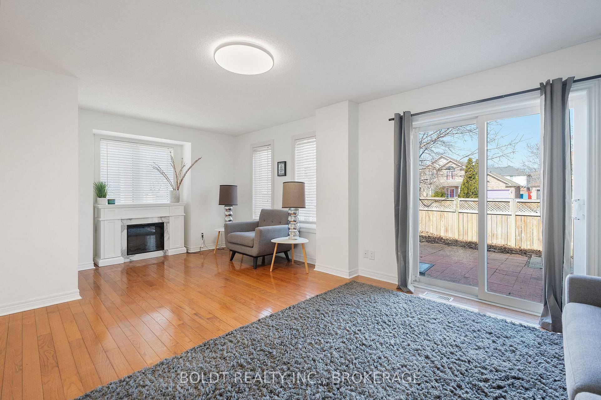 Photo 6 of 20 B Brown Drive, St. Catharines, Rykert/Vansickle — HOMEH