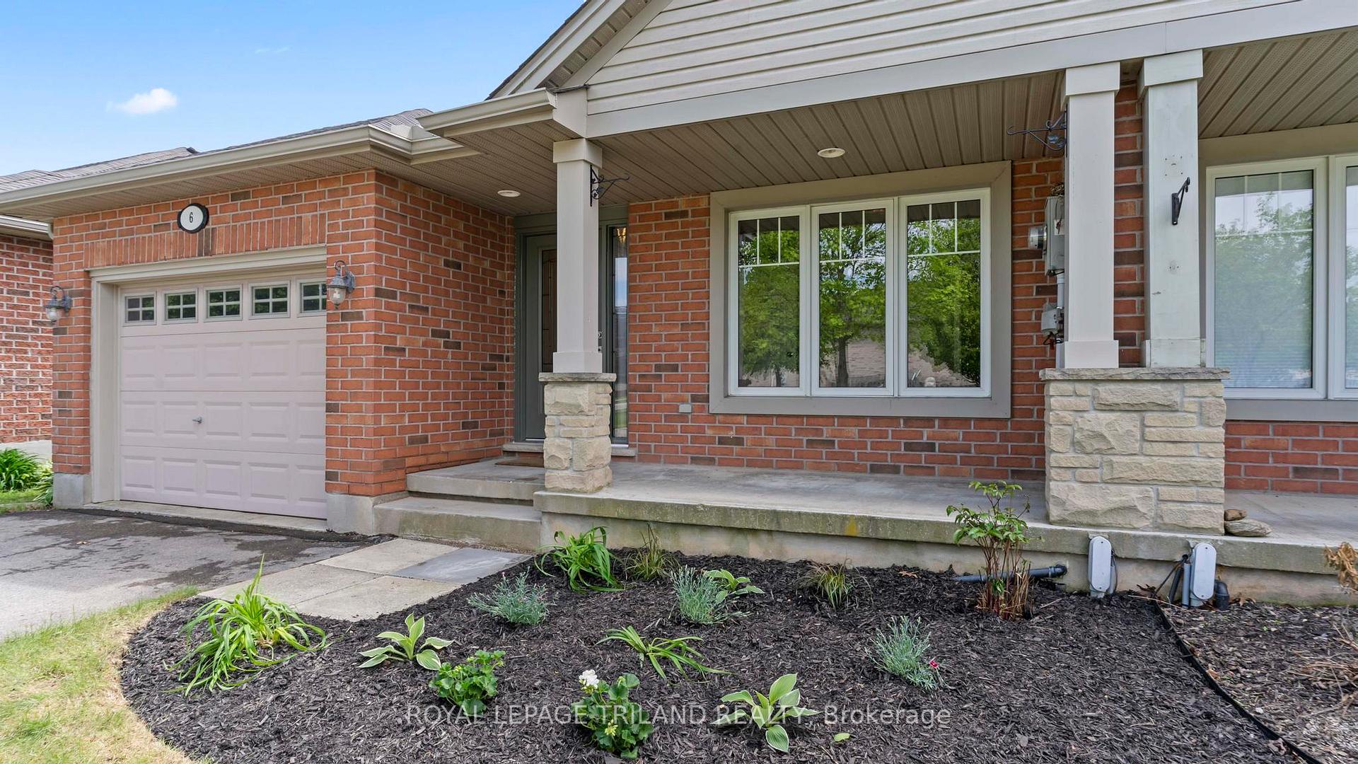 Photo 3 of 6 Coleman Court, St. Thomas — HOMEH