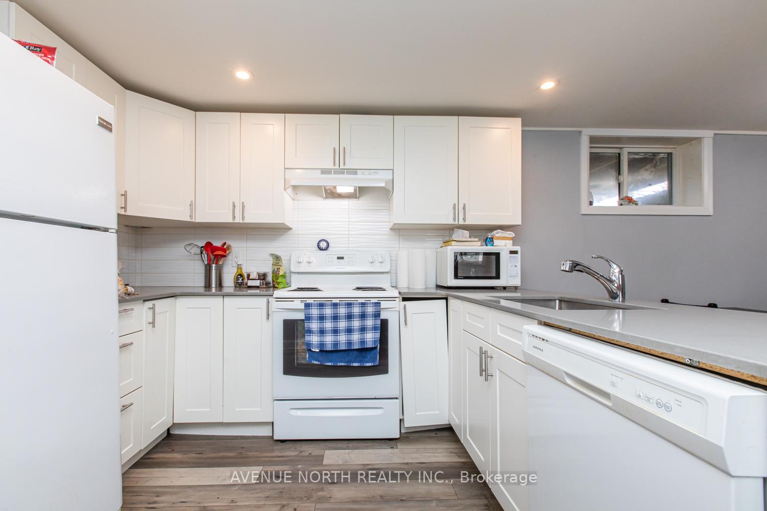 Photo 27 of 44 Lazy Nol Court, Ottawa, Fringewood — HOMEH