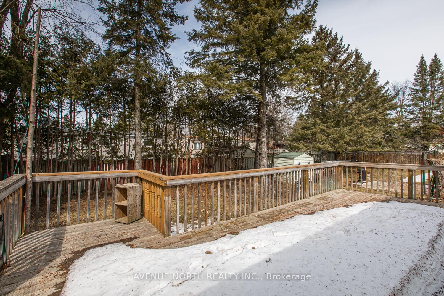 Photo 39 of 44 Lazy Nol Court, Ottawa, Fringewood — HOMEH