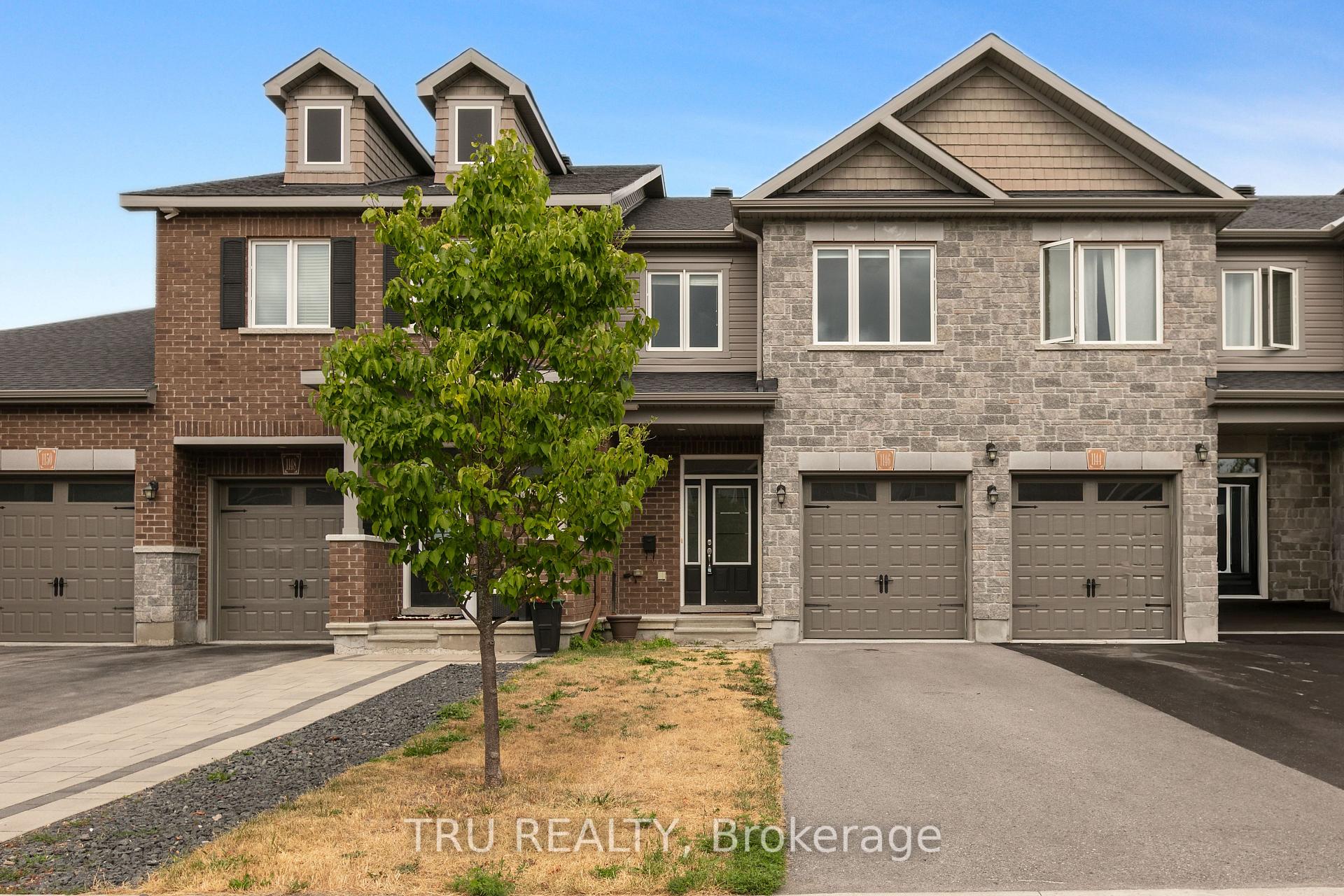 Front of 1146 Beckett Crescent