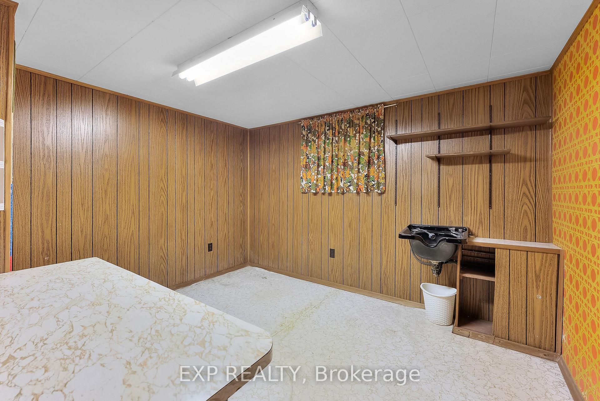 Photo 23 of 10 Harcove Street, St. Catharines, Vine/Linwell — HOMEH