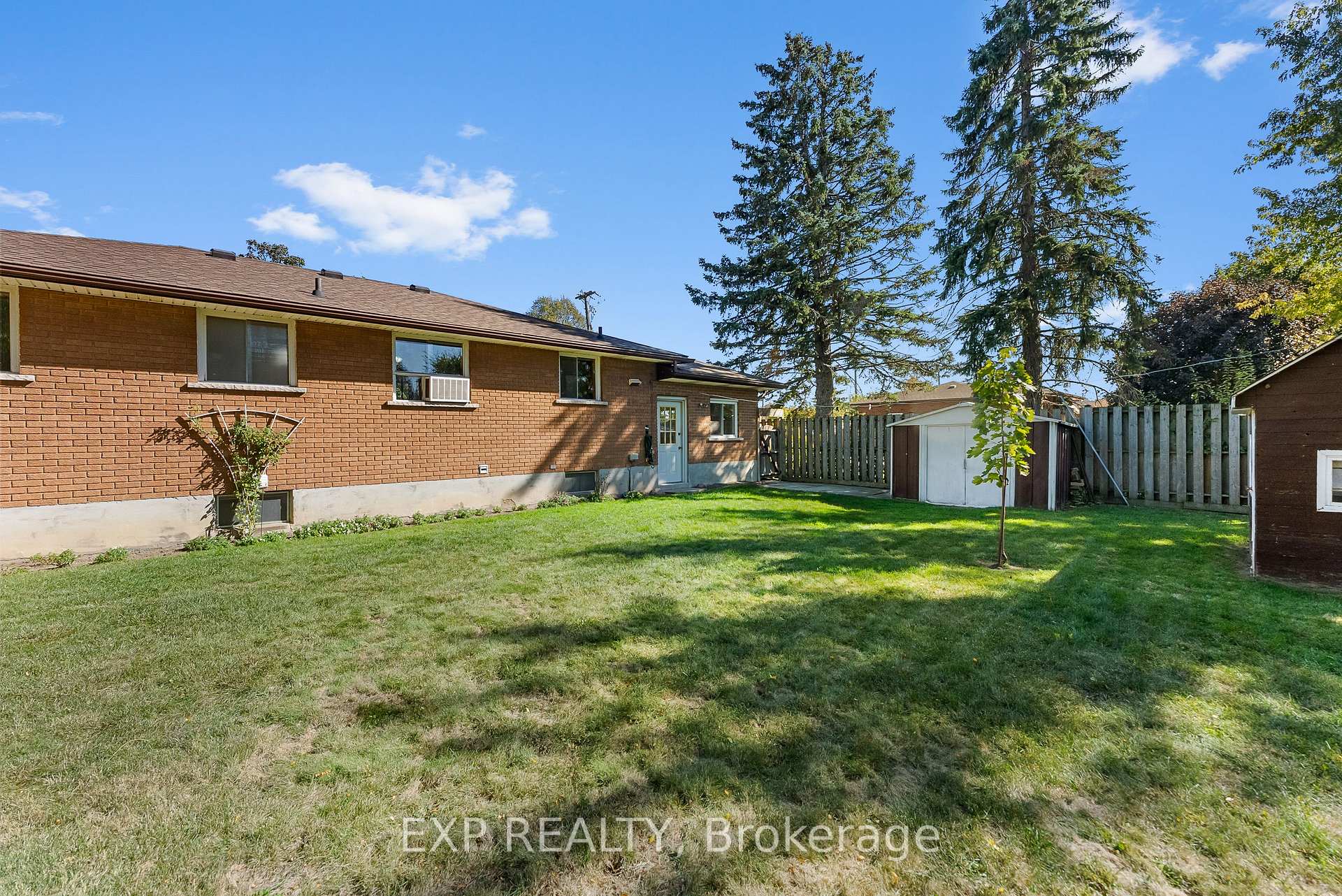 Photo 35 of 10 Harcove Street, St. Catharines, Vine/Linwell — HOMEH