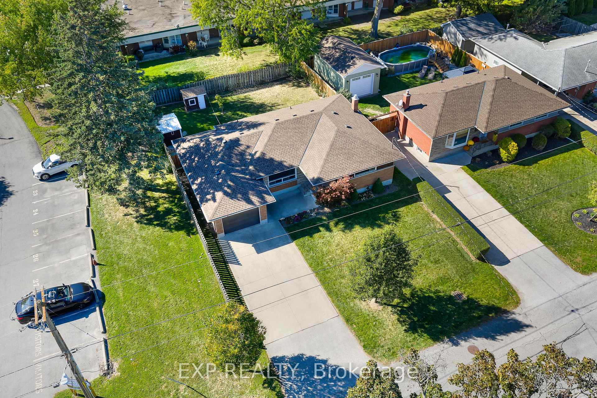Photo 36 of 10 Harcove Street, St. Catharines, Vine/Linwell — HOMEH