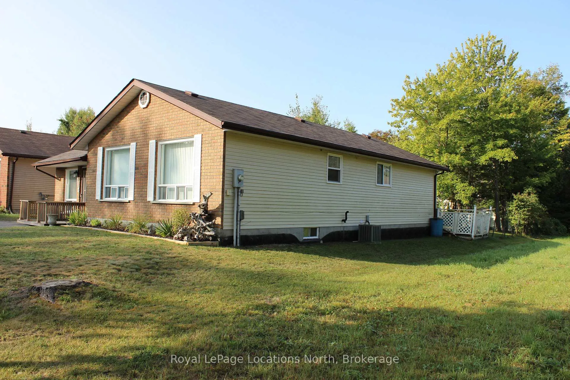 Photo 2 of 112 Smallman Drive, Wasaga Beach — HOMEH