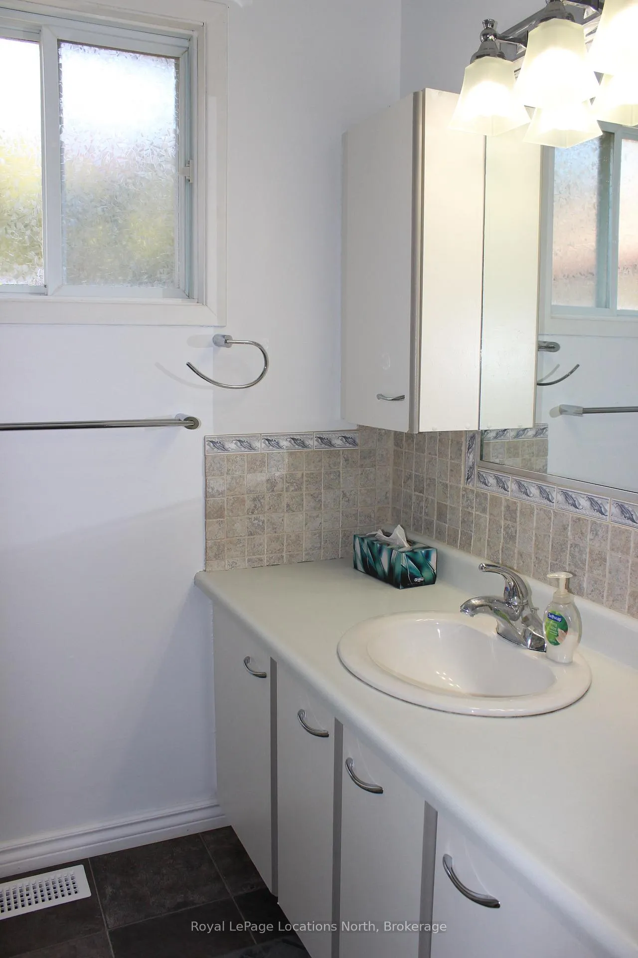 Photo 22 of 112 Smallman Drive, Wasaga Beach — HOMEH