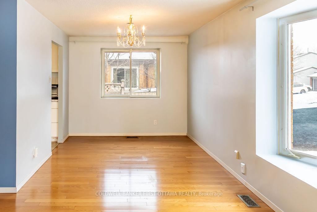 Photo 8 of 57 Benlea Drive, Ottawa, Tanglewood — HOMEH