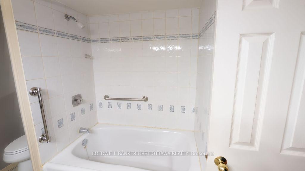 Photo 18 of 57 Benlea Drive, Ottawa, Tanglewood — HOMEH