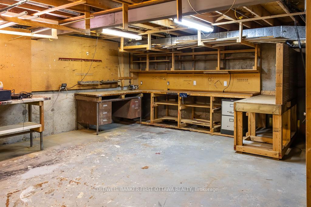 Photo 22 of 57 Benlea Drive, Ottawa, Tanglewood — HOMEH