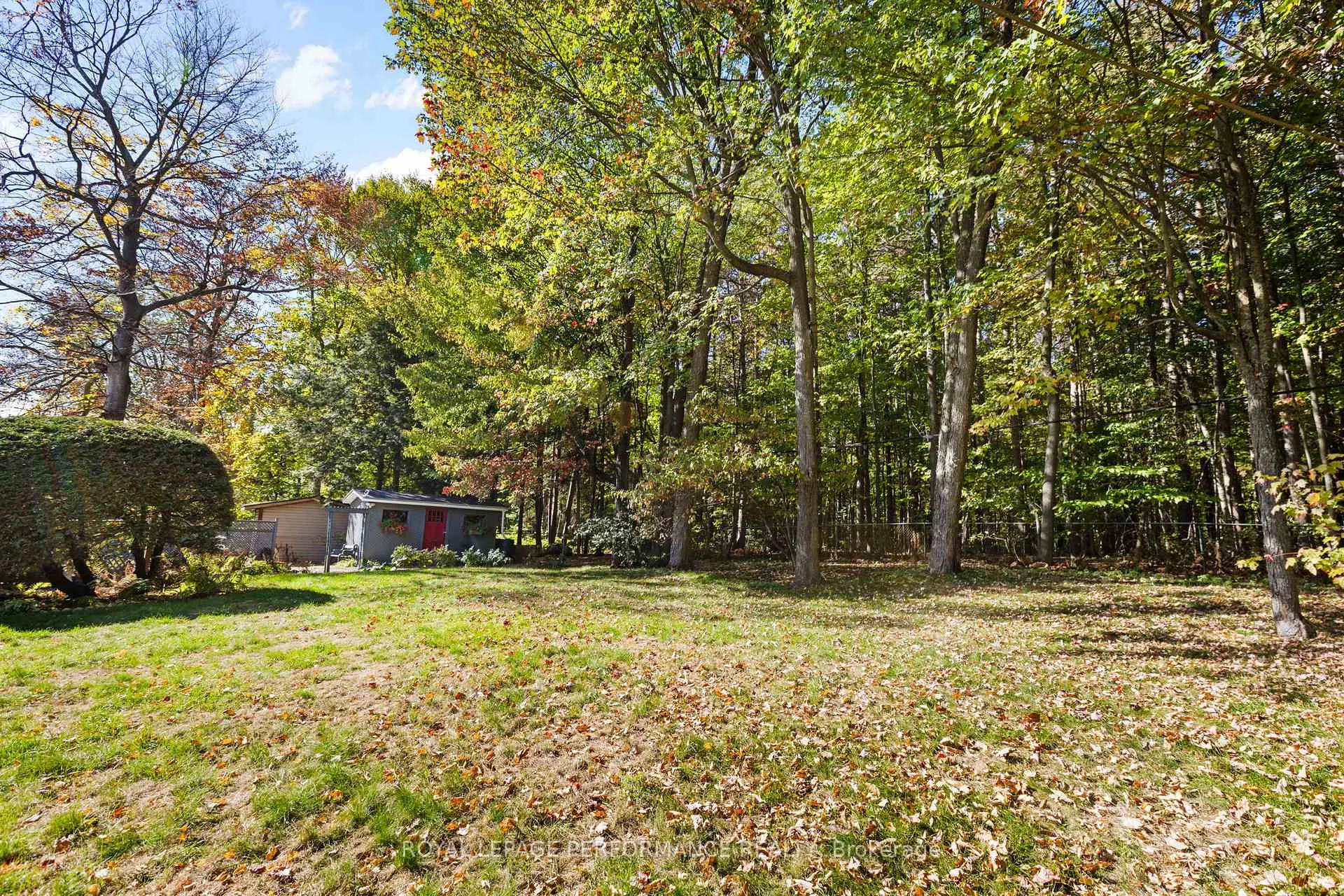 Photo 35 of 5 Revol Road, Ottawa, Merivale Gardens — HOMEH