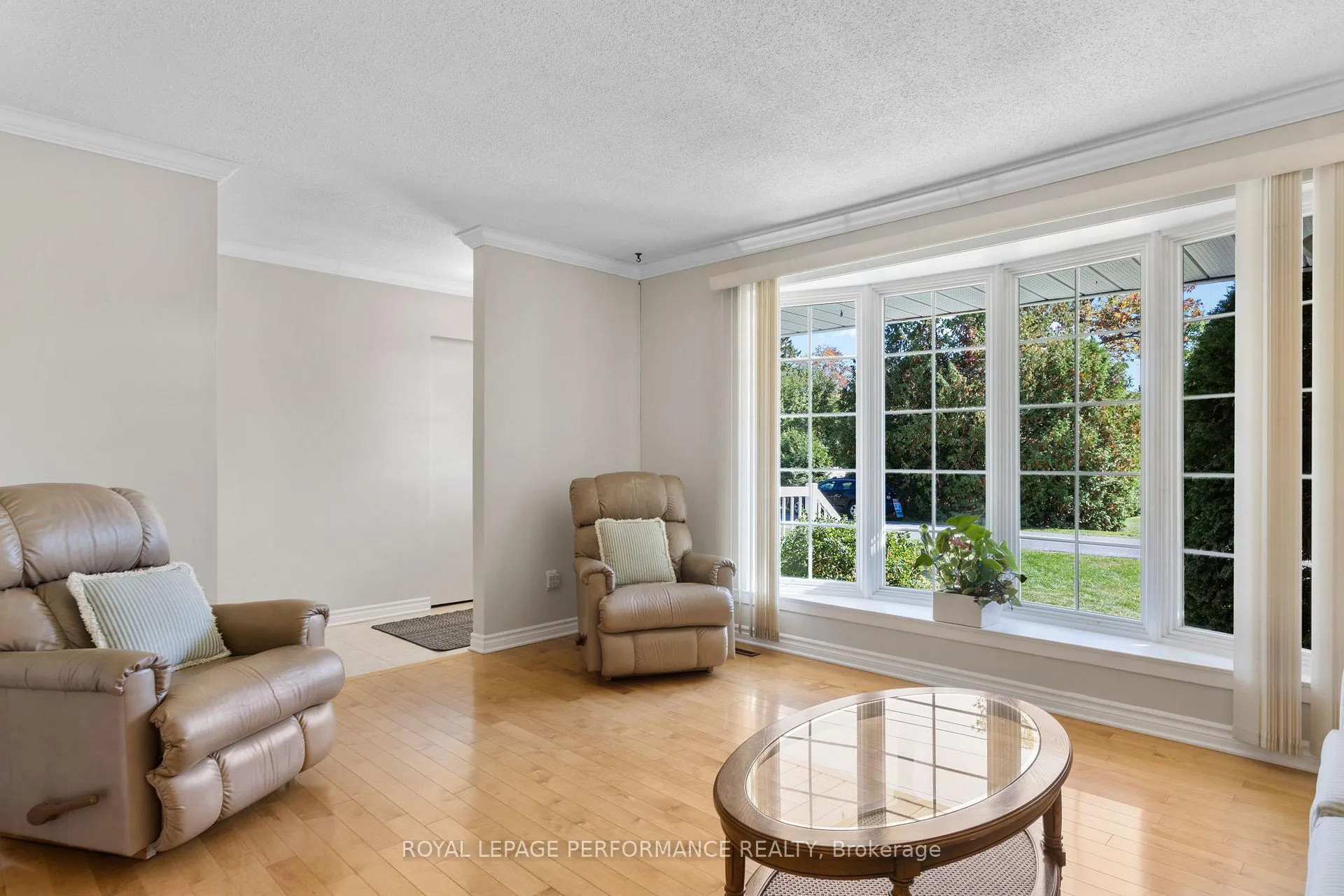 Photo 57 of 5 Revol Road, Ottawa, Merivale Gardens — HOMEH