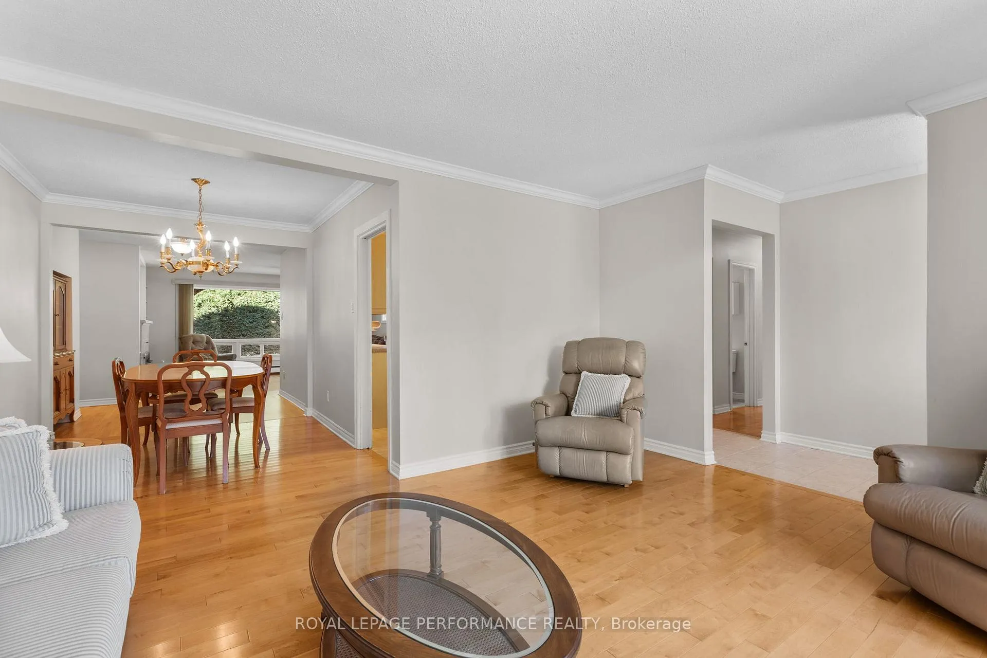 Photo 66 of 5 Revol Road, Ottawa, Merivale Gardens — HOMEH