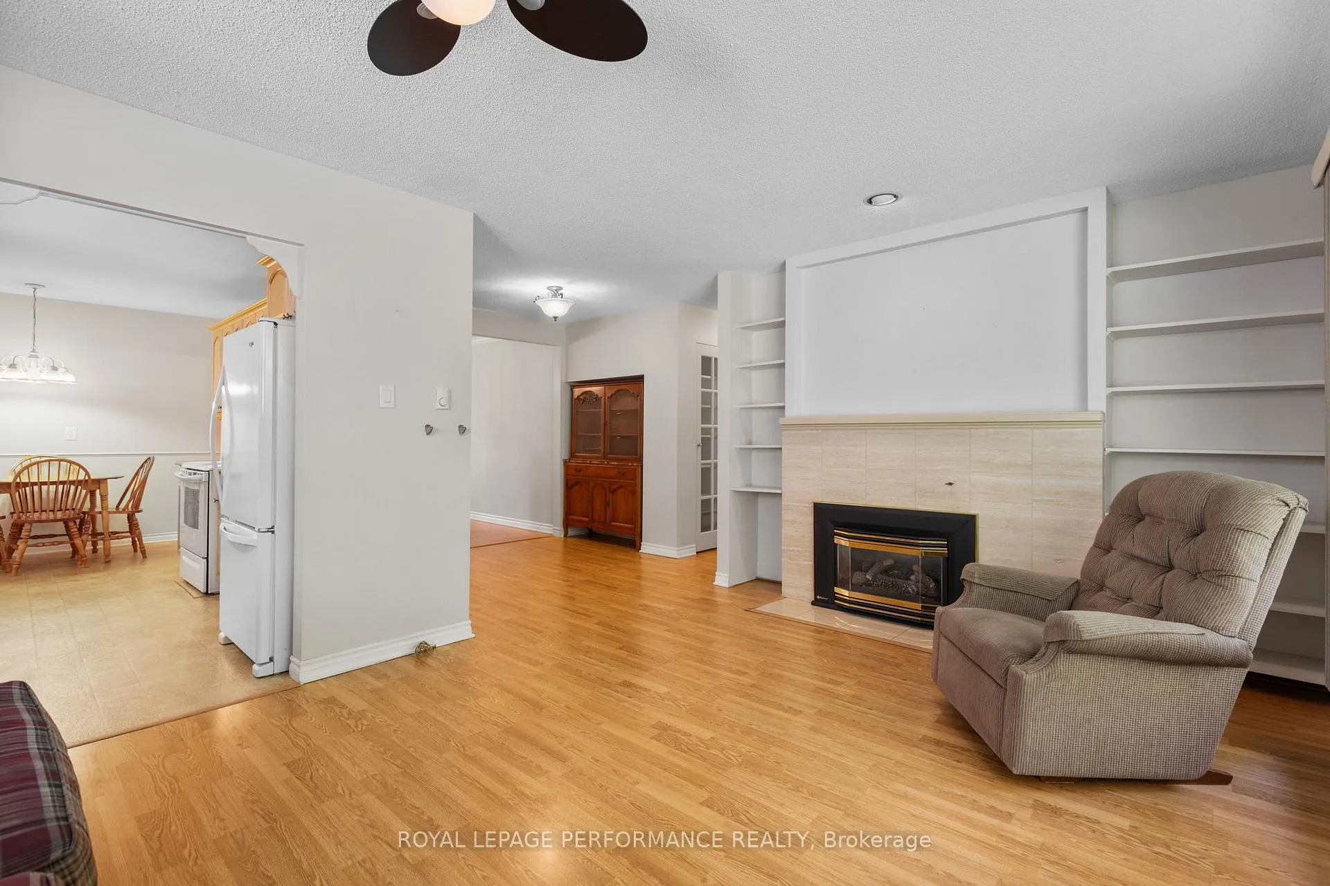 Photo 81 of 5 Revol Road, Ottawa, Merivale Gardens — HOMEH