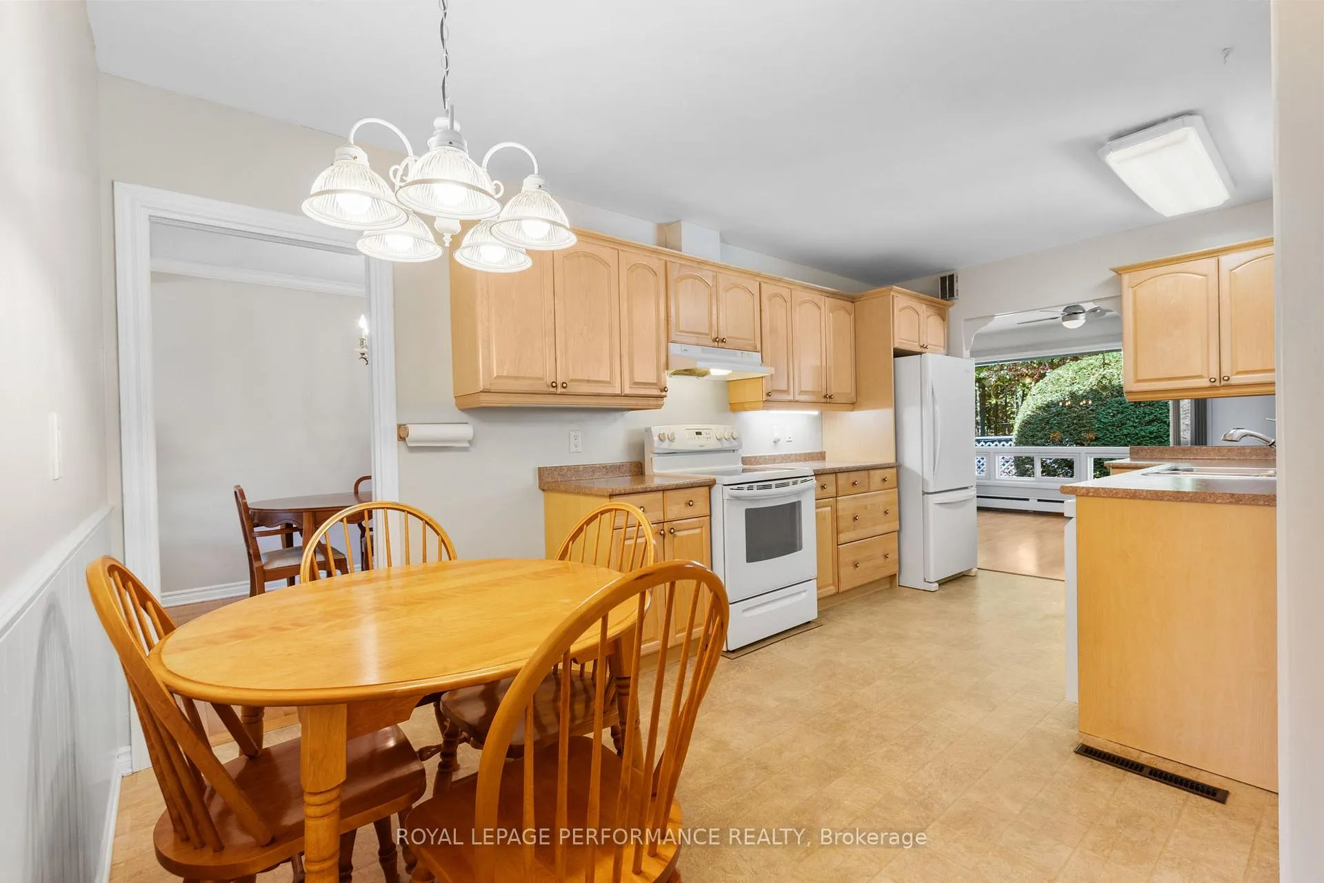 Photo 99 of 5 Revol Road, Ottawa, Merivale Gardens — HOMEH