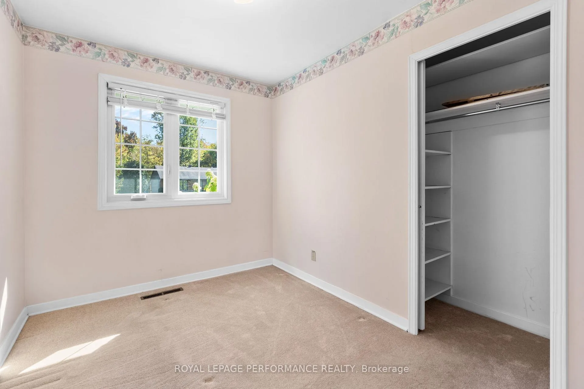 Photo 109 of 5 Revol Road, Ottawa, Merivale Gardens — HOMEH