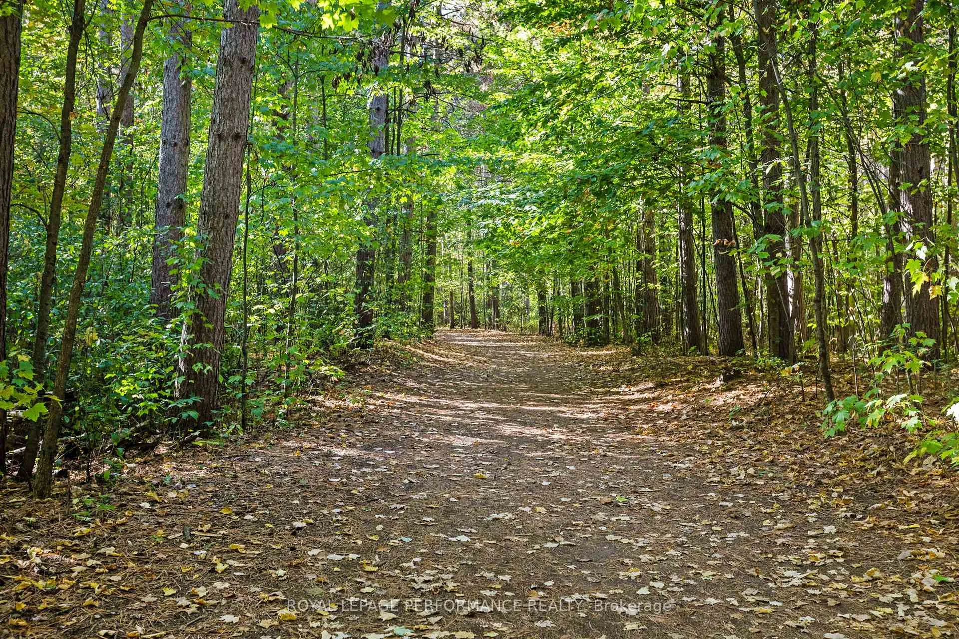 Photo 213 of 5 Revol Road, Ottawa, Merivale Gardens — HOMEH