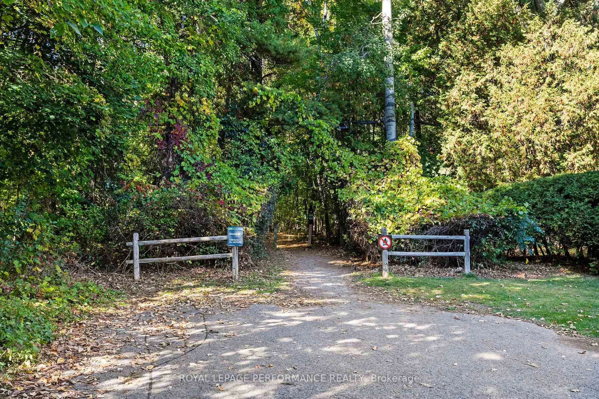 Photo 215 of 5 Revol Road, Ottawa, Merivale Gardens — HOMEH