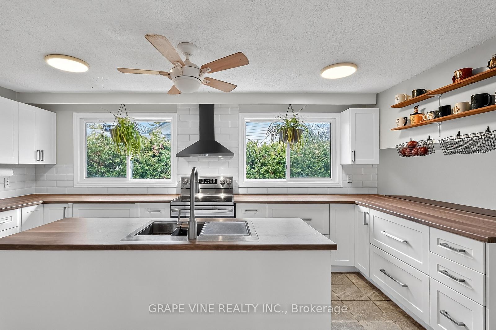 Photo 14 of 24 Lansfield Way, Ottawa, Tanglewood — HOMEH