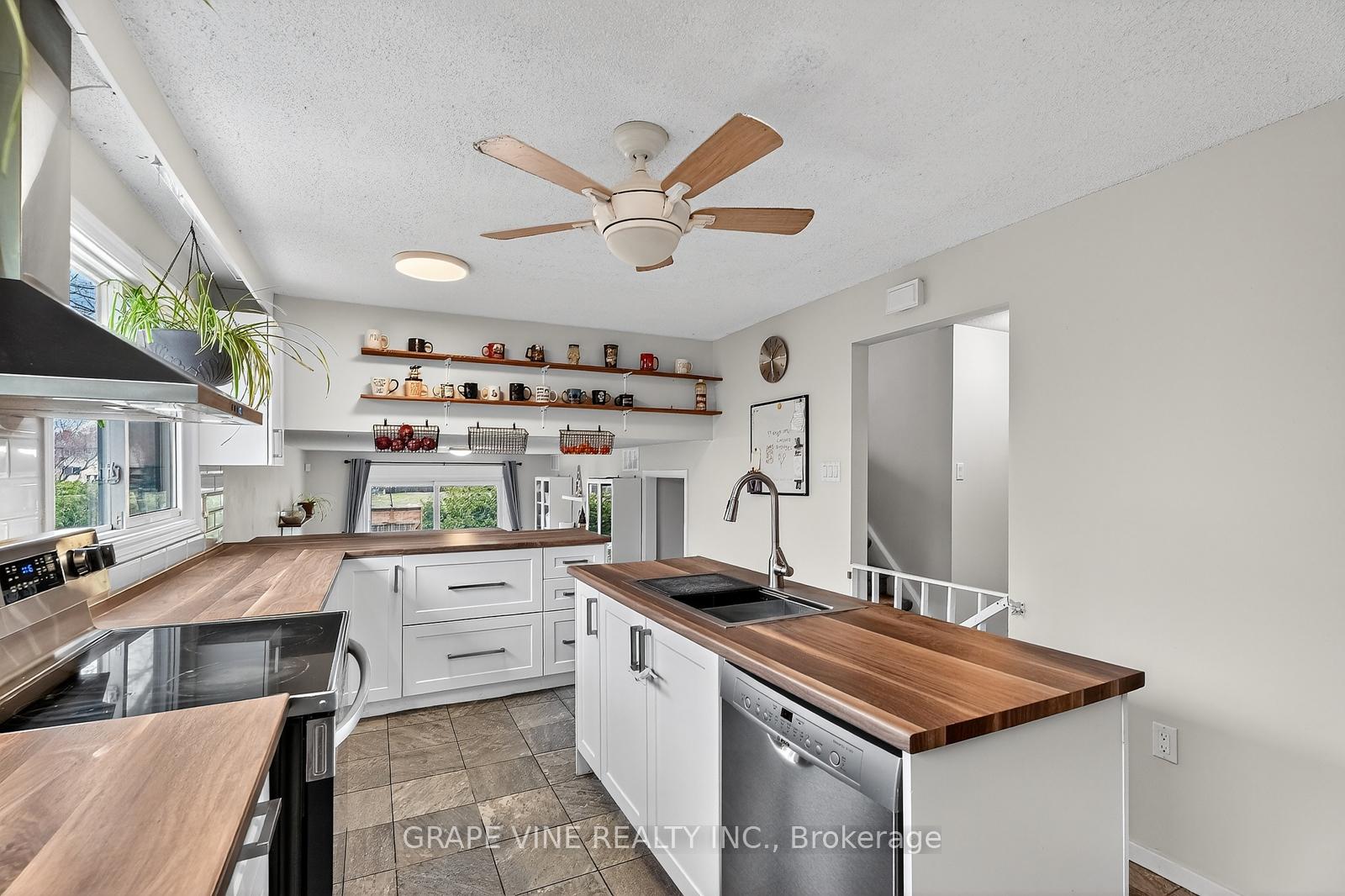 Photo 17 of 24 Lansfield Way, Ottawa, Tanglewood — HOMEH