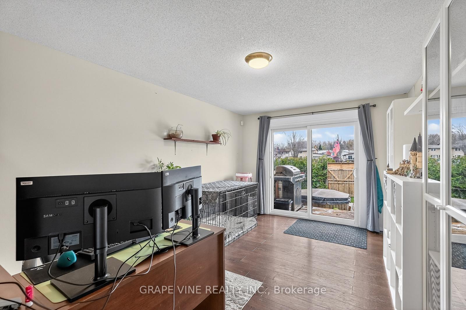 Photo 19 of 24 Lansfield Way, Ottawa, Tanglewood — HOMEH
