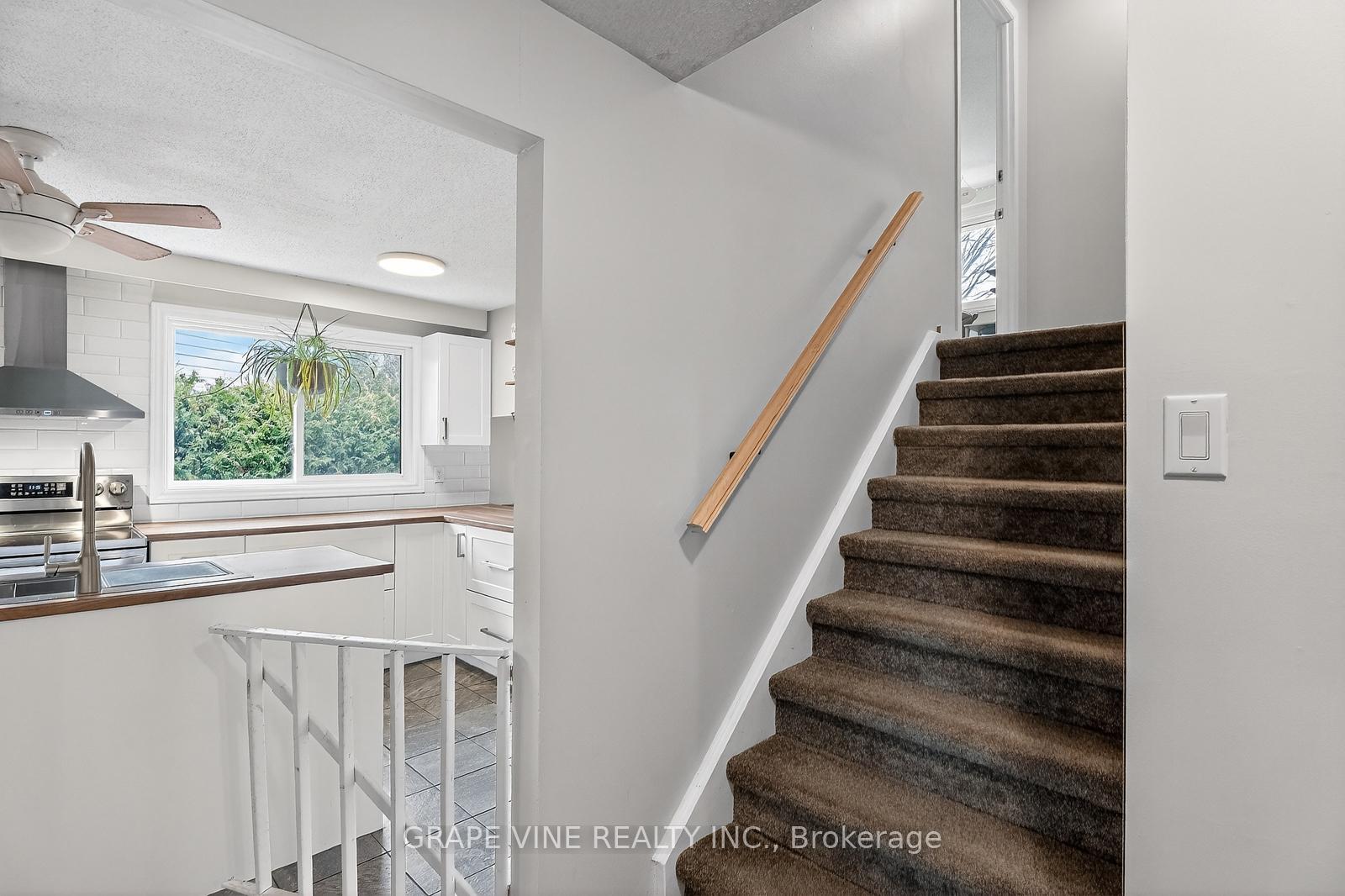 Photo 26 of 24 Lansfield Way, Ottawa, Tanglewood — HOMEH