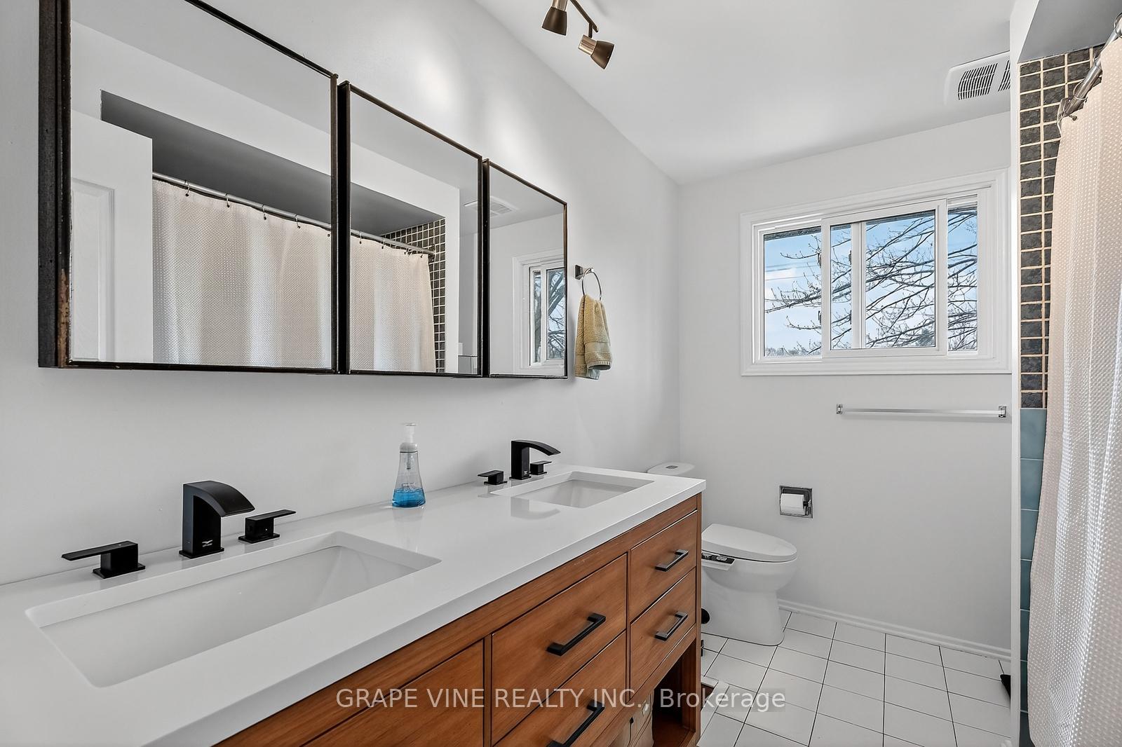 Photo 29 of 24 Lansfield Way, Ottawa, Tanglewood — HOMEH